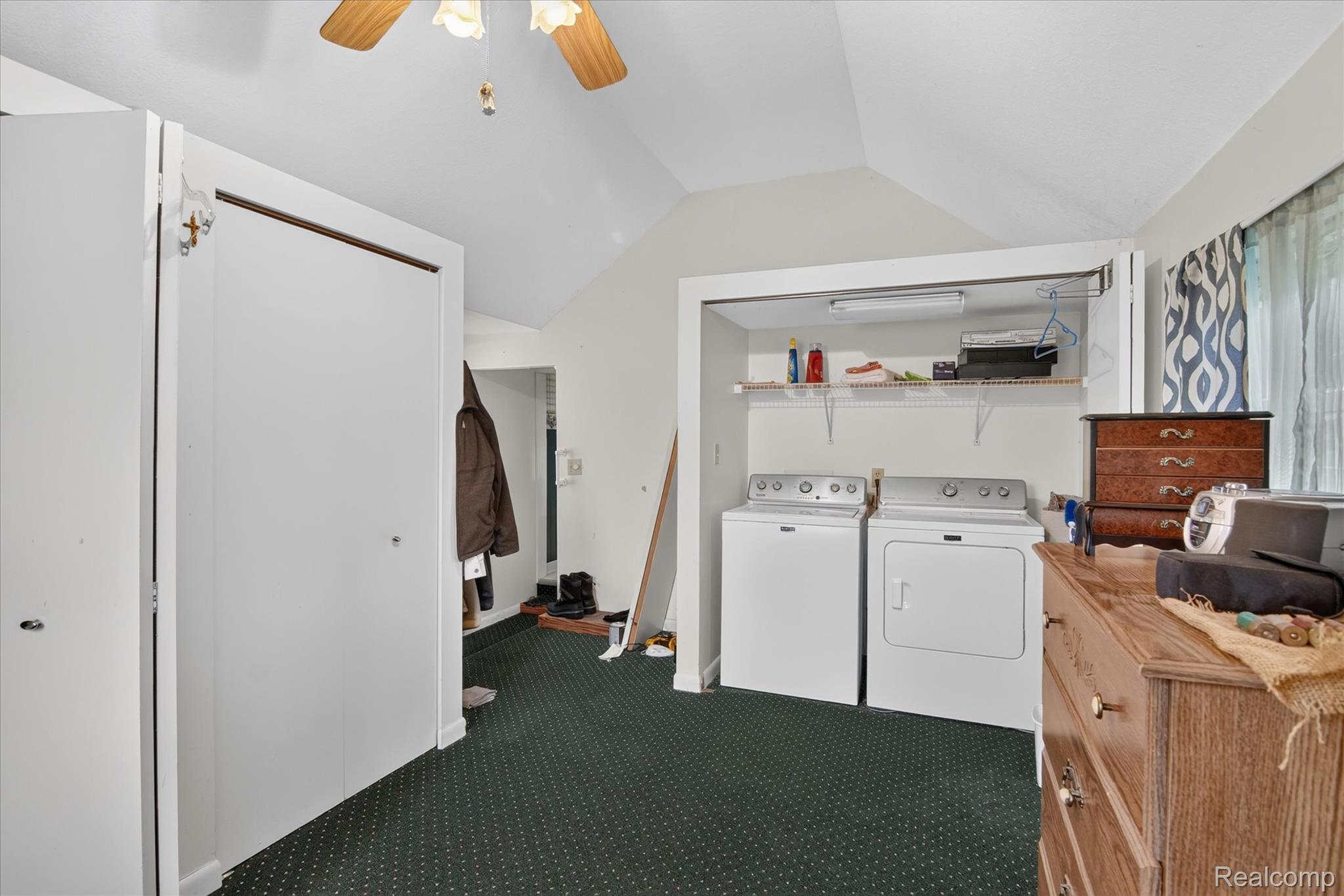 1026 Bristol Street Property Photo 27