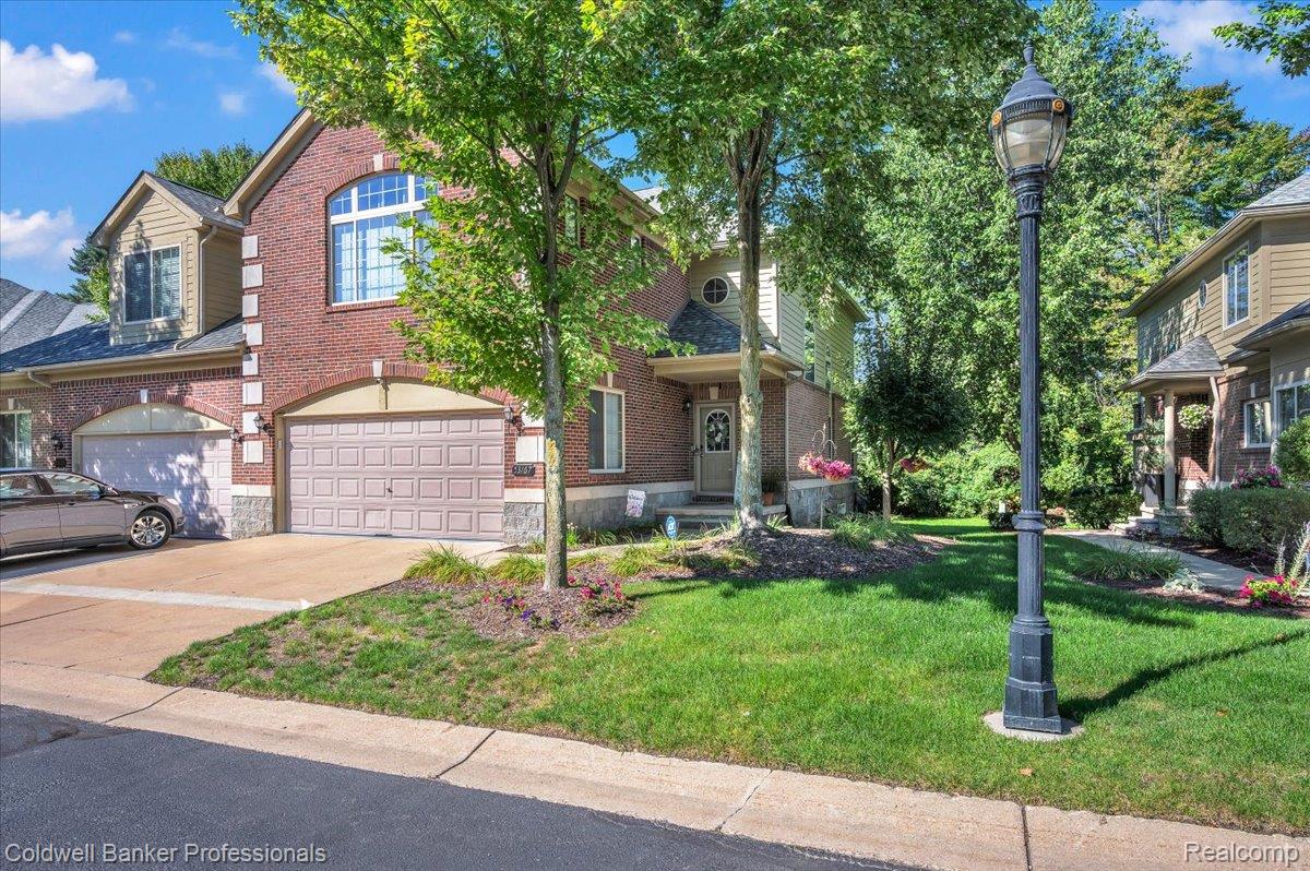 53167 Celtic Drive Property Photo 1