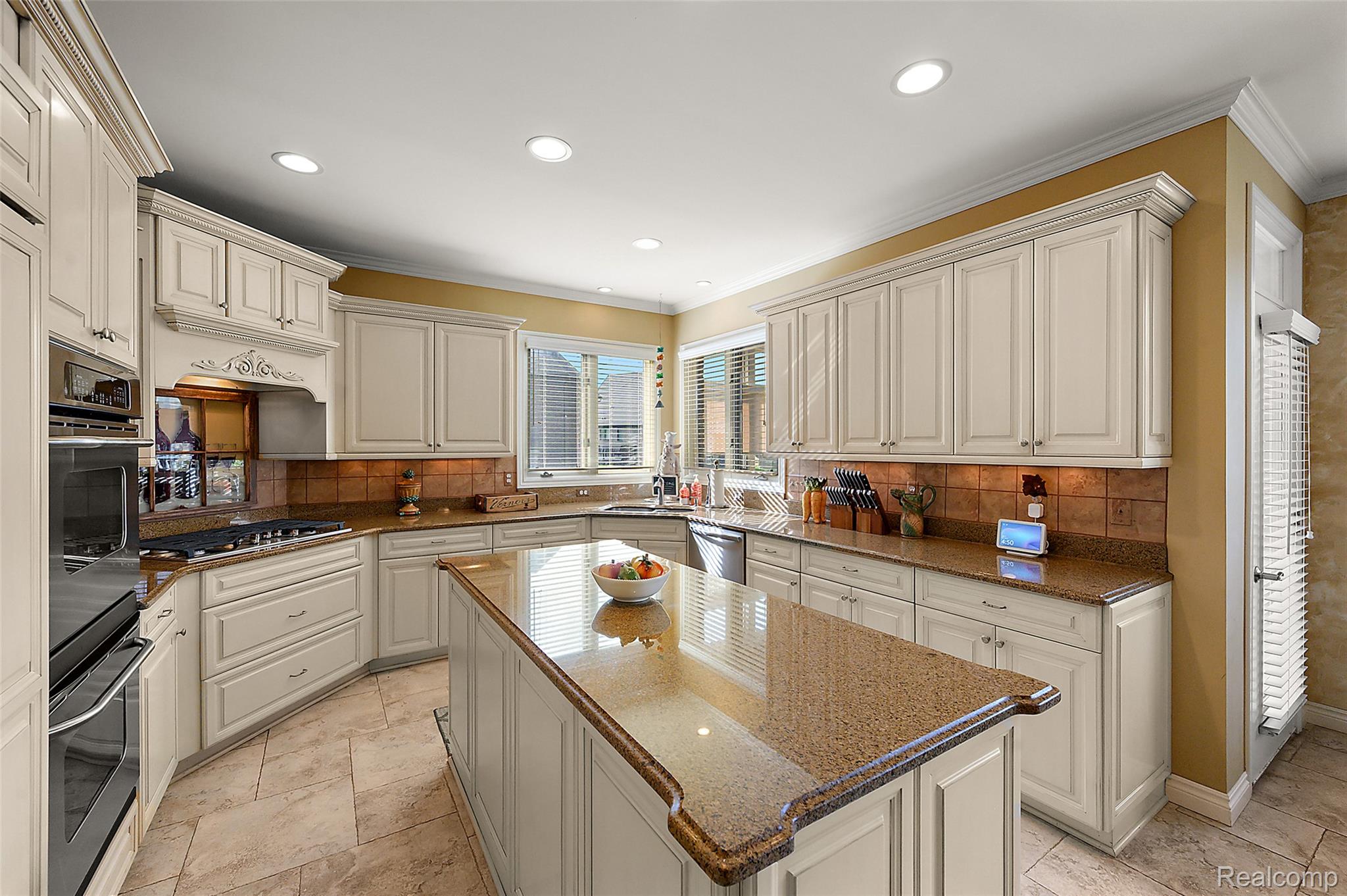 54232 Carrington Drive Property Photo 13