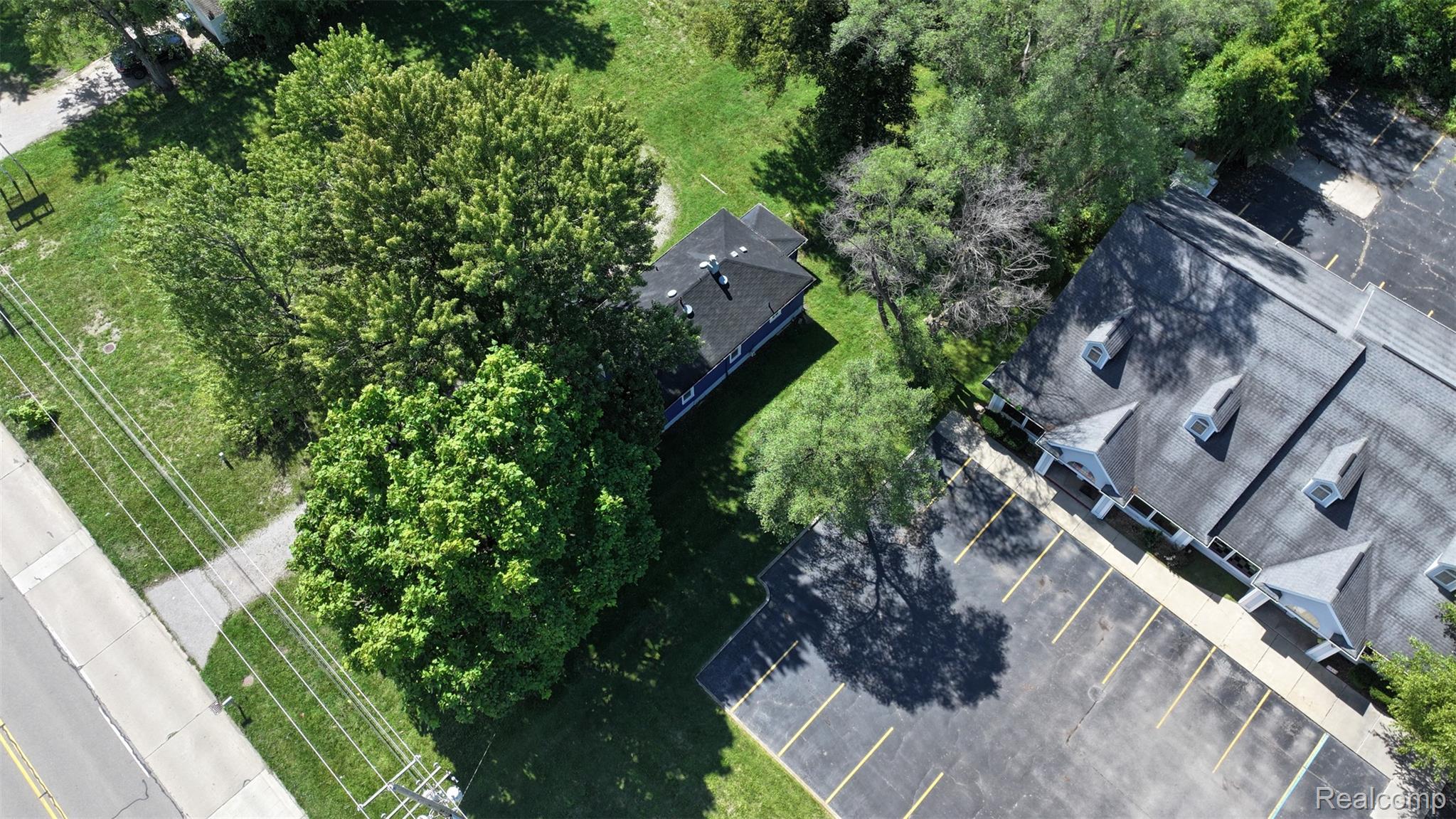 1220 Belsay Property Photo 10