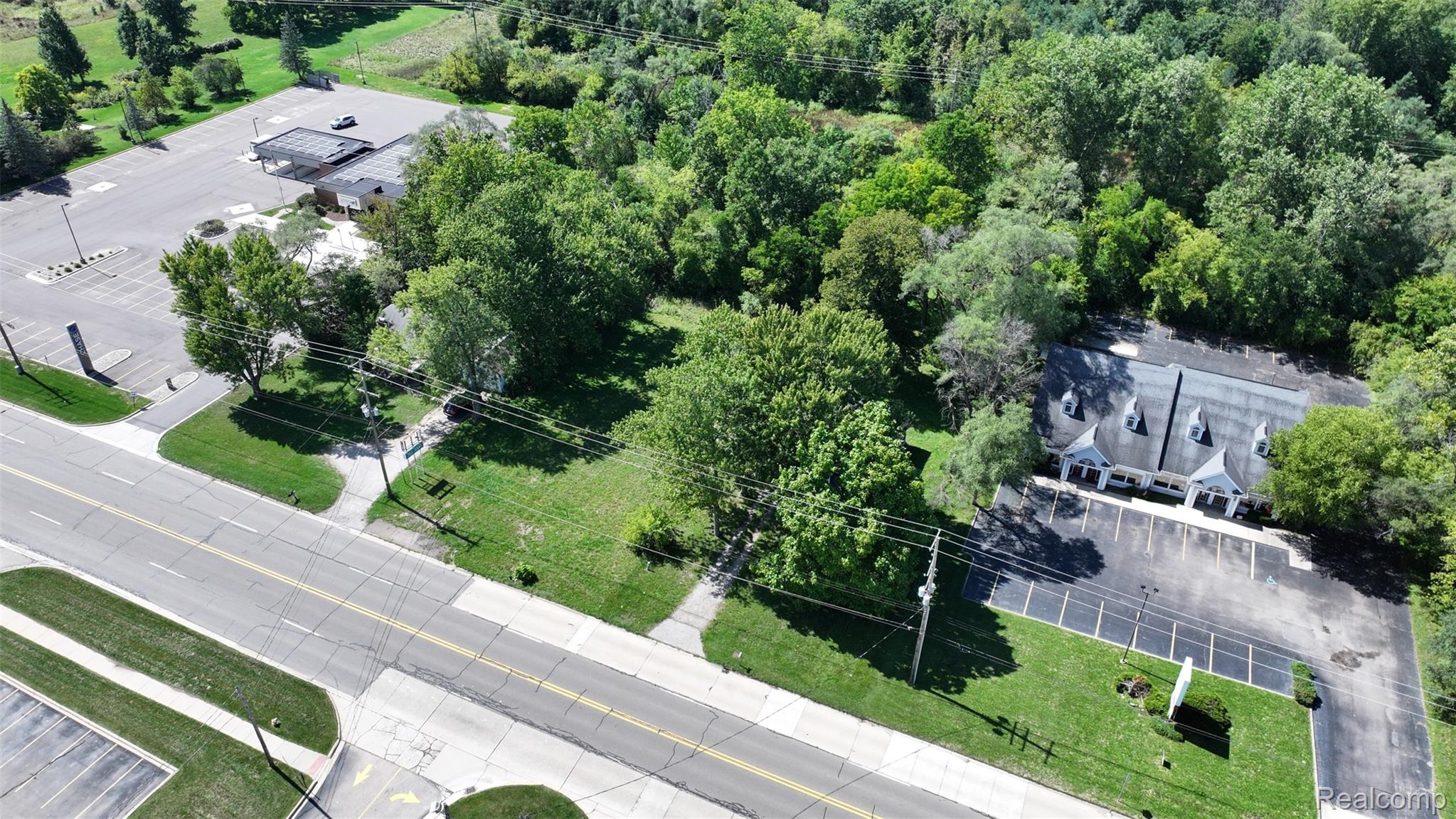 1220 Belsay Property Photo 18