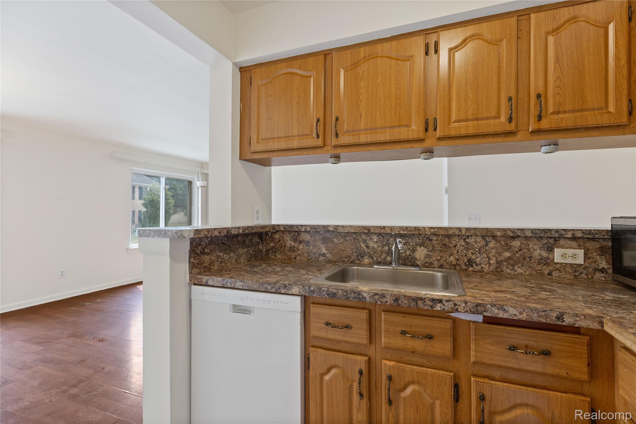 14200 Ivanhoe Drive 159 Property Photo 8