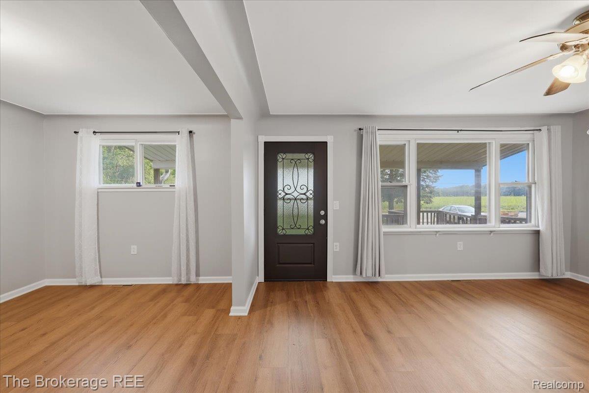 11973 E Brooks Road Property Photo 6