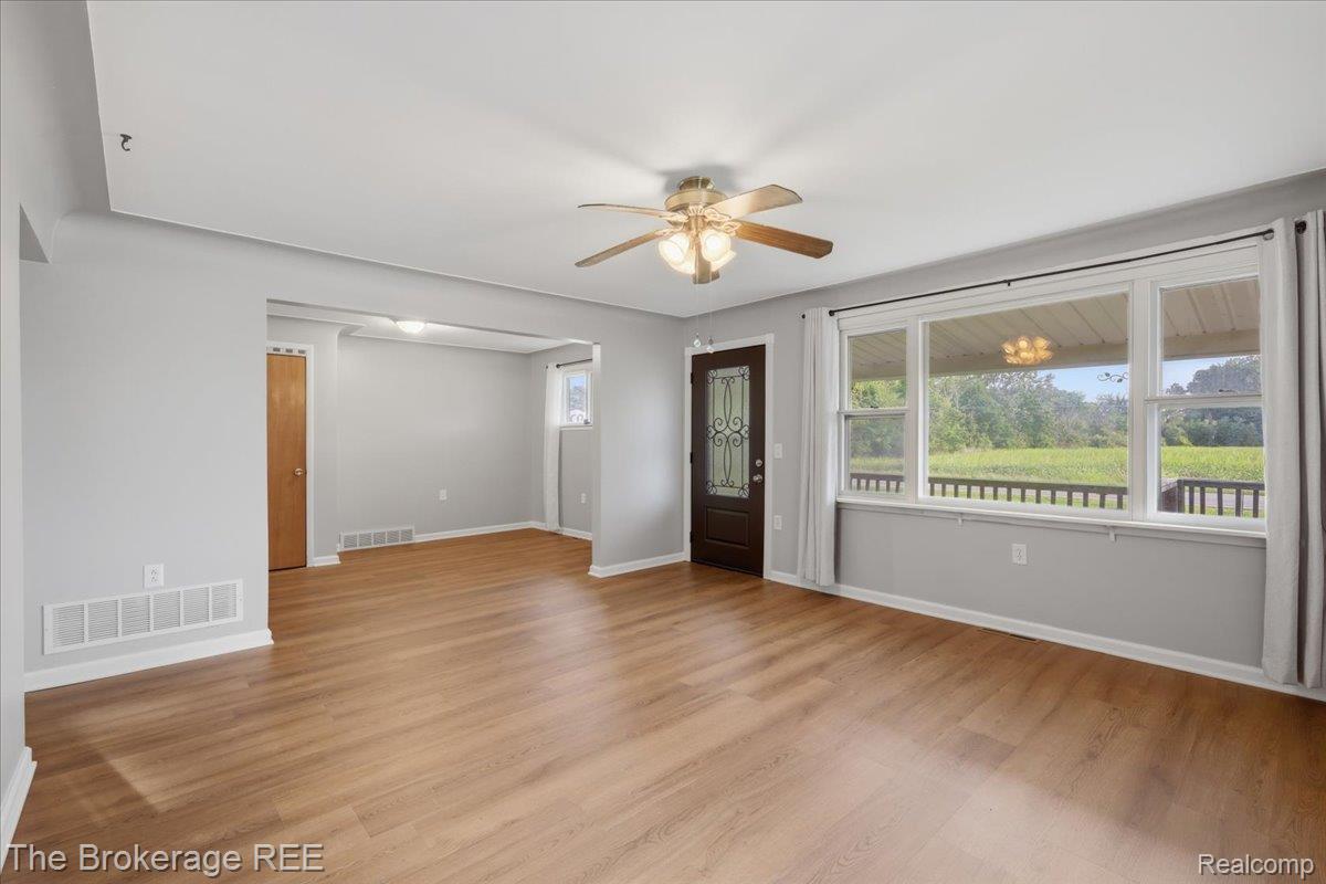 11973 E Brooks Road Property Photo 10