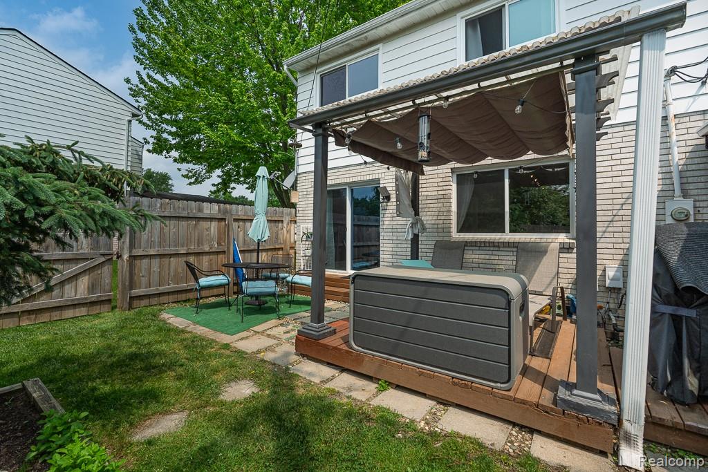 104 Manor Way Property Photo 41