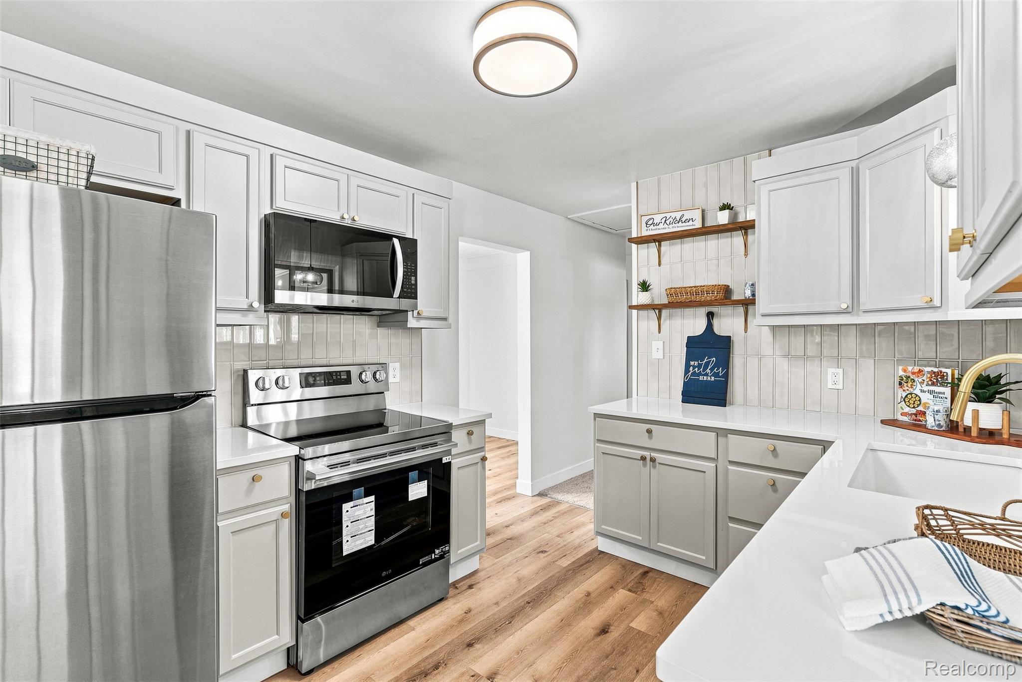 4099 E Atherton Road Property Photo 1