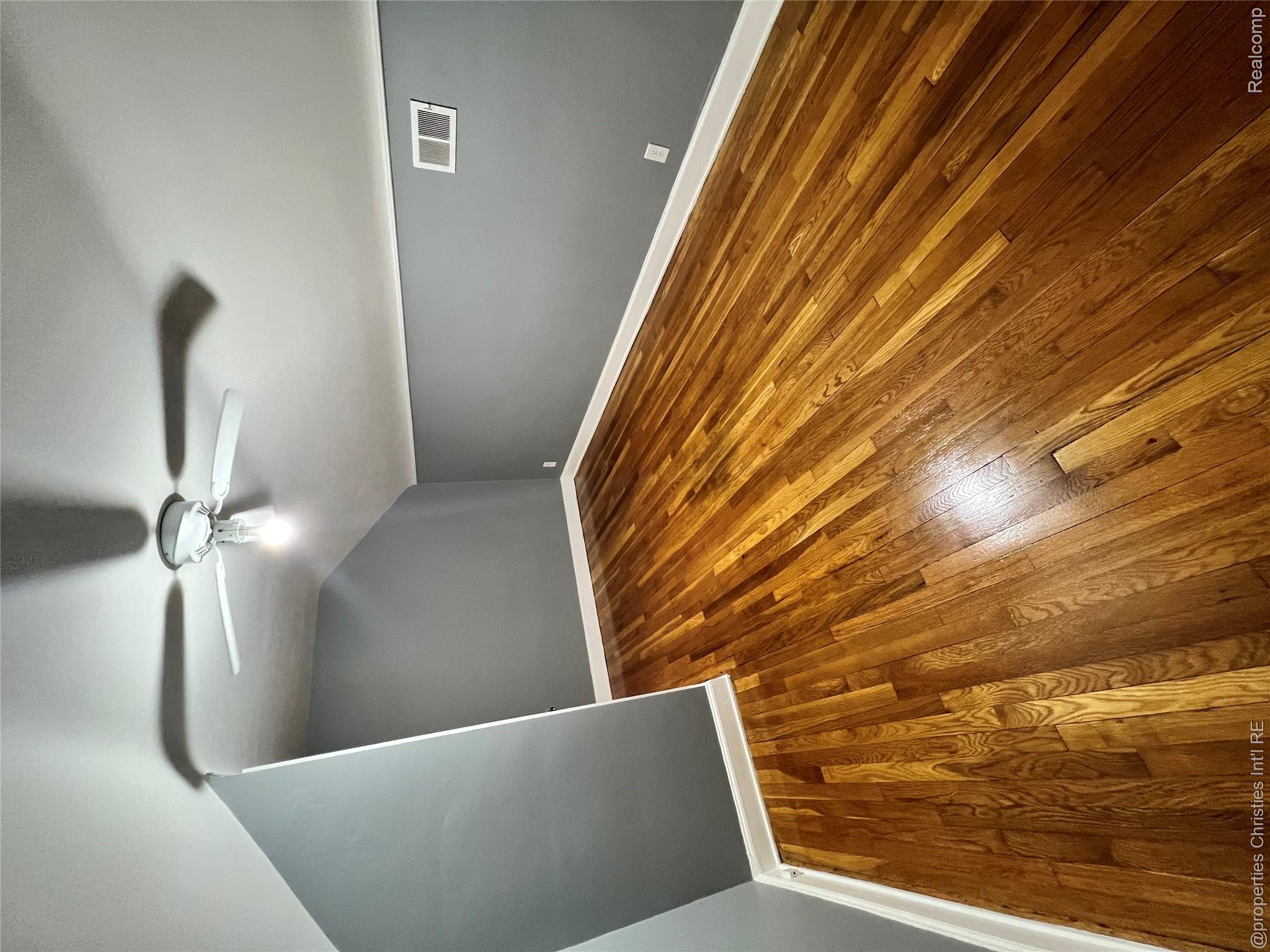 578 Neff Road Property Photo 16