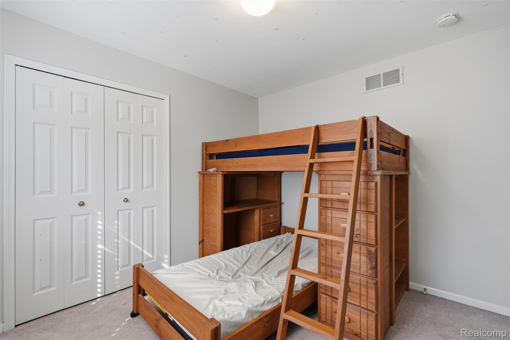 2649 Thistlewood Drive Property Photo 18