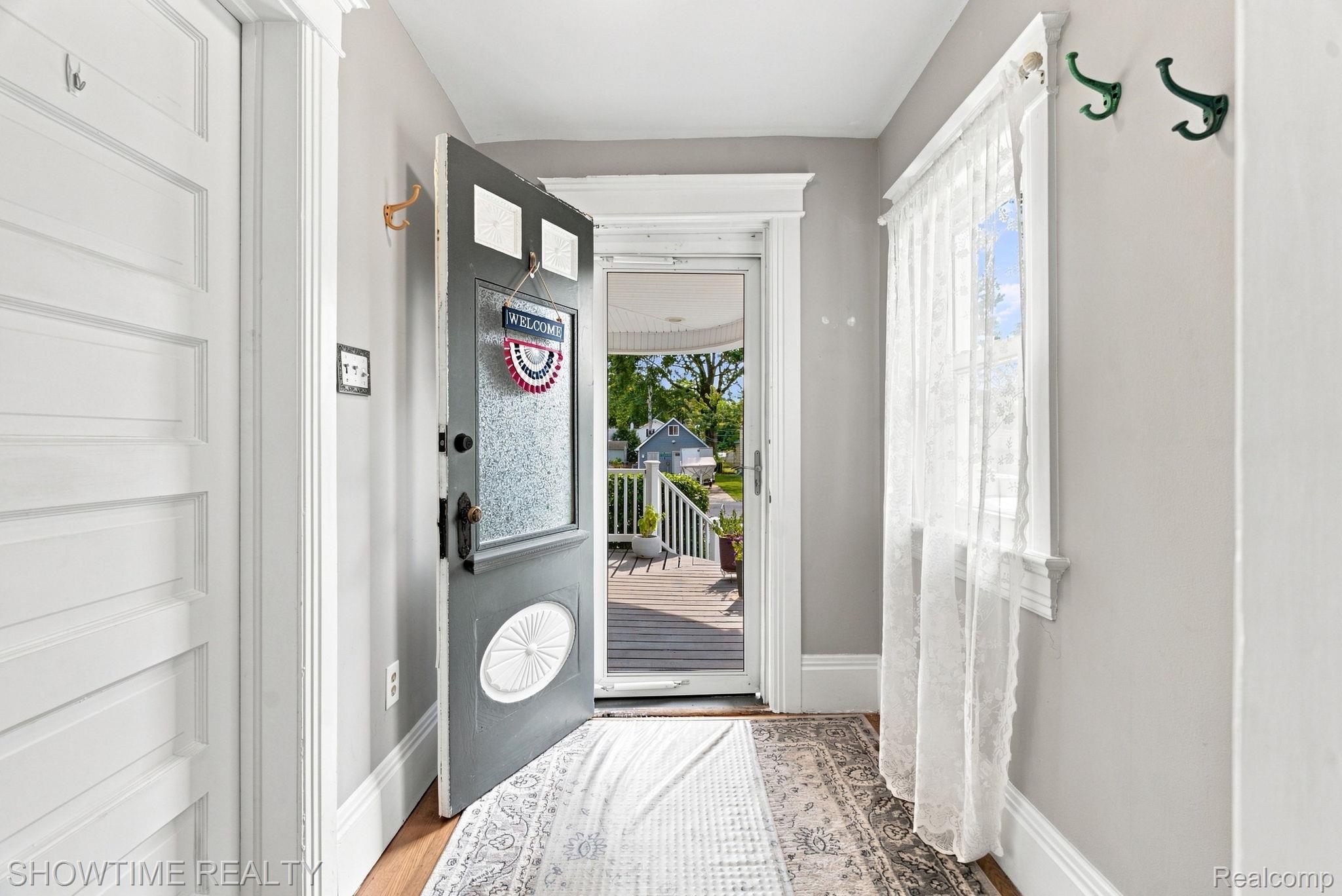 1513 Saint Clair Boulevard Property Photo 8