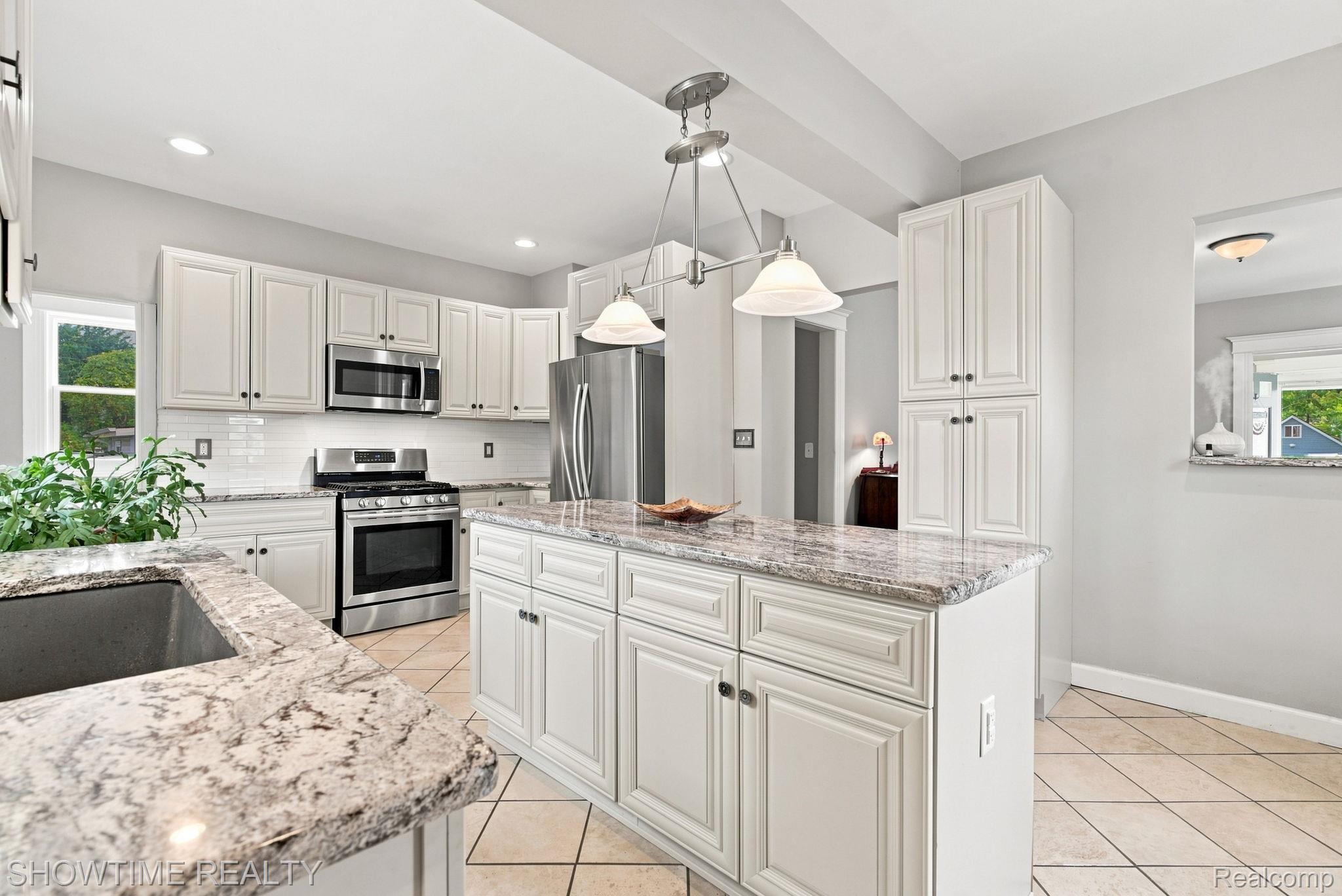 1513 Saint Clair Boulevard Property Photo 15