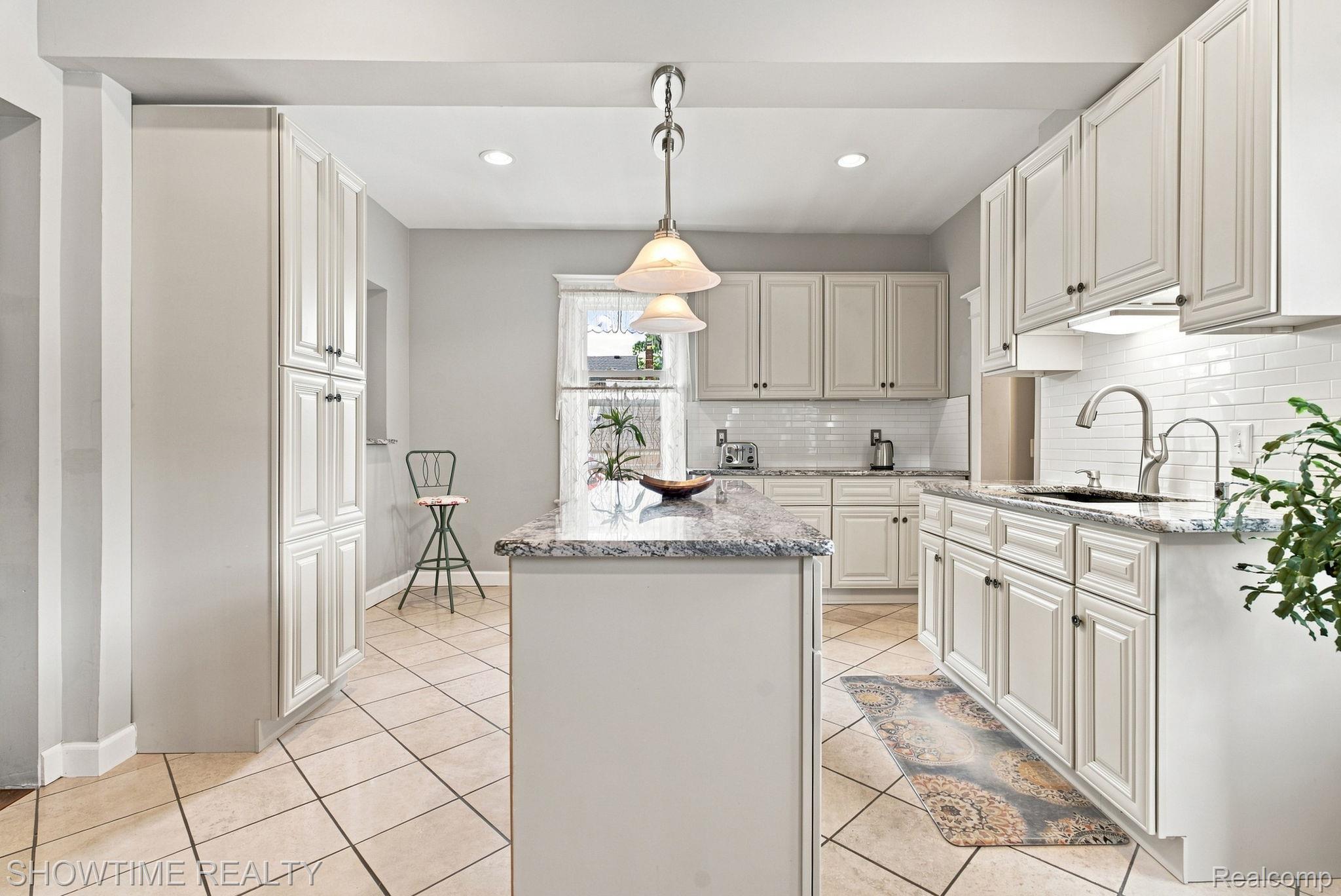 1513 Saint Clair Boulevard Property Photo 19