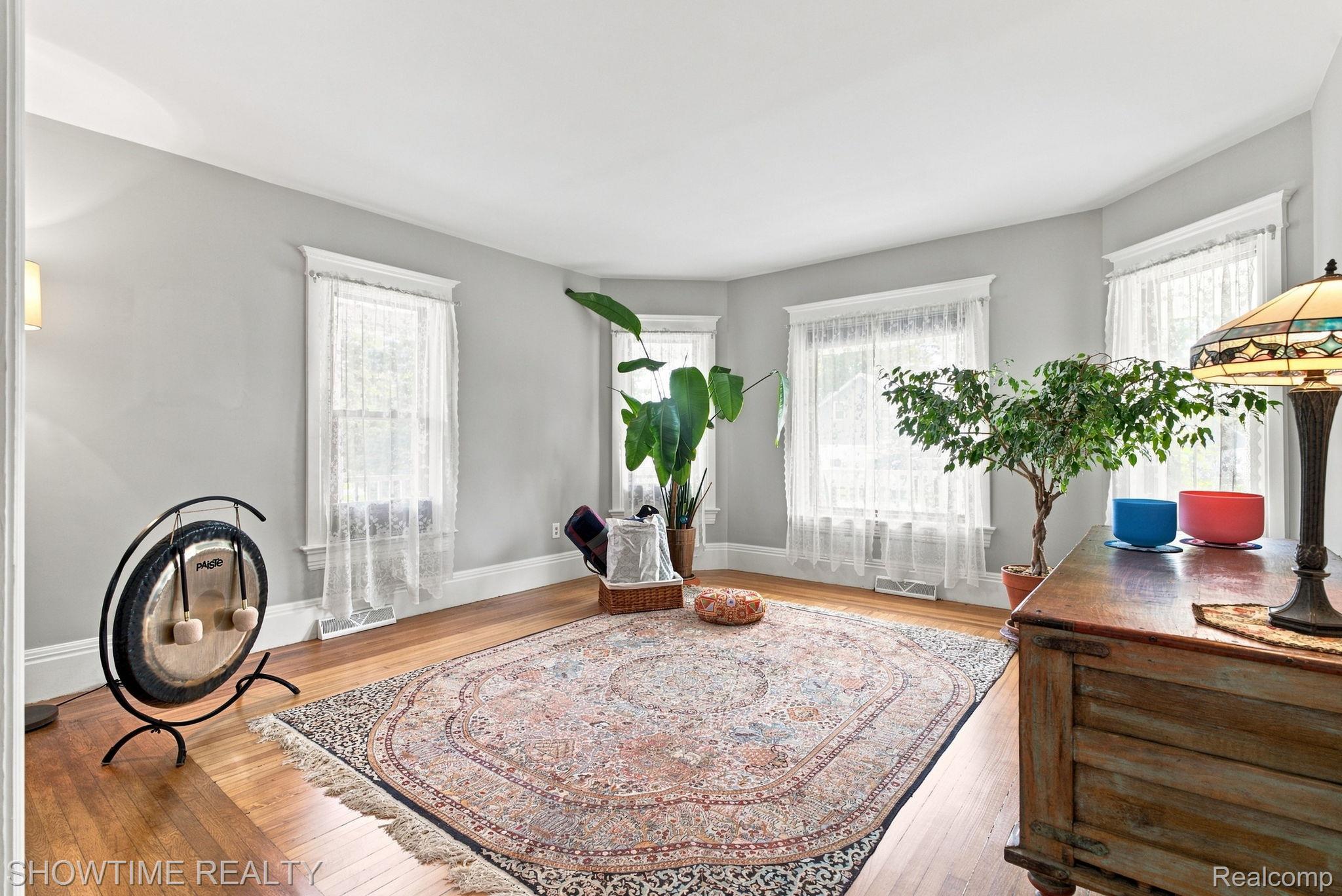 1513 Saint Clair Boulevard Property Photo 20