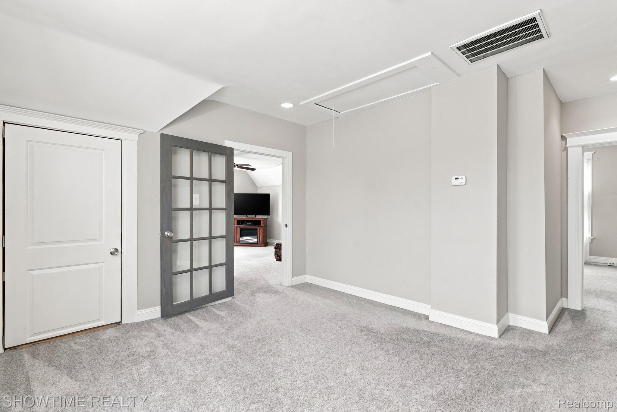 1513 Saint Clair Boulevard Property Photo 33