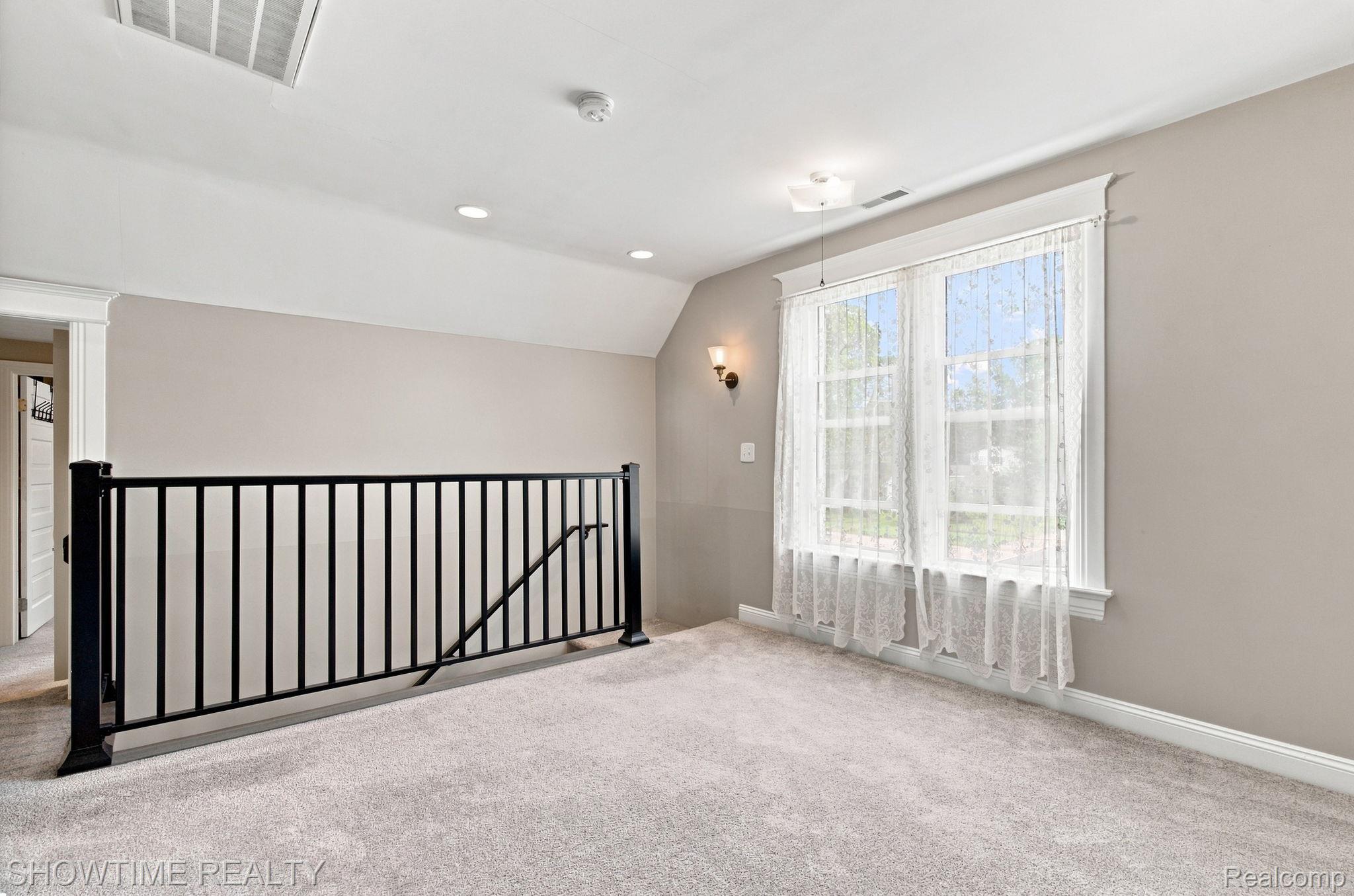 1513 Saint Clair Boulevard Property Photo 34