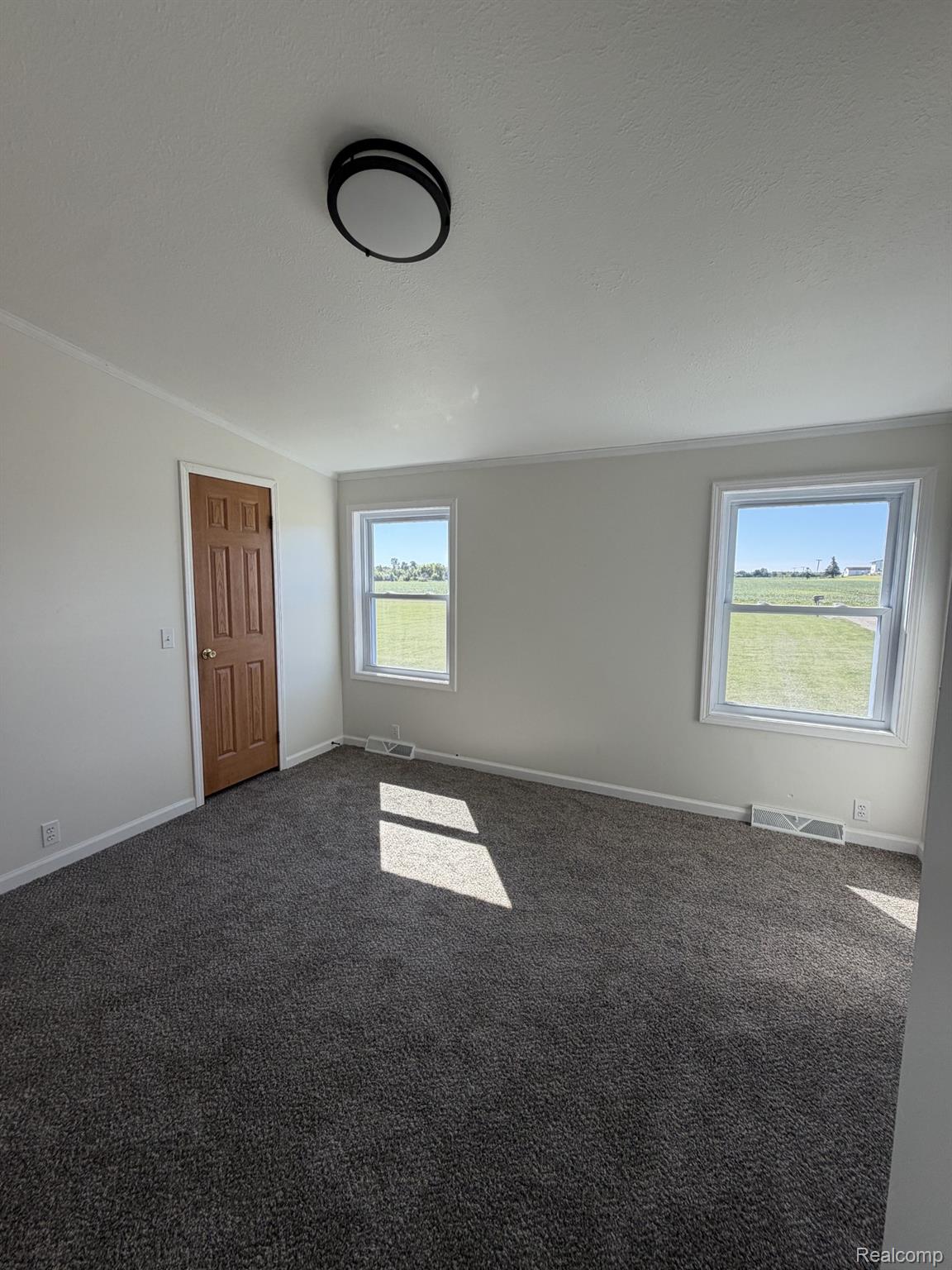 1313 E Murphy Lake Road Property Photo 14