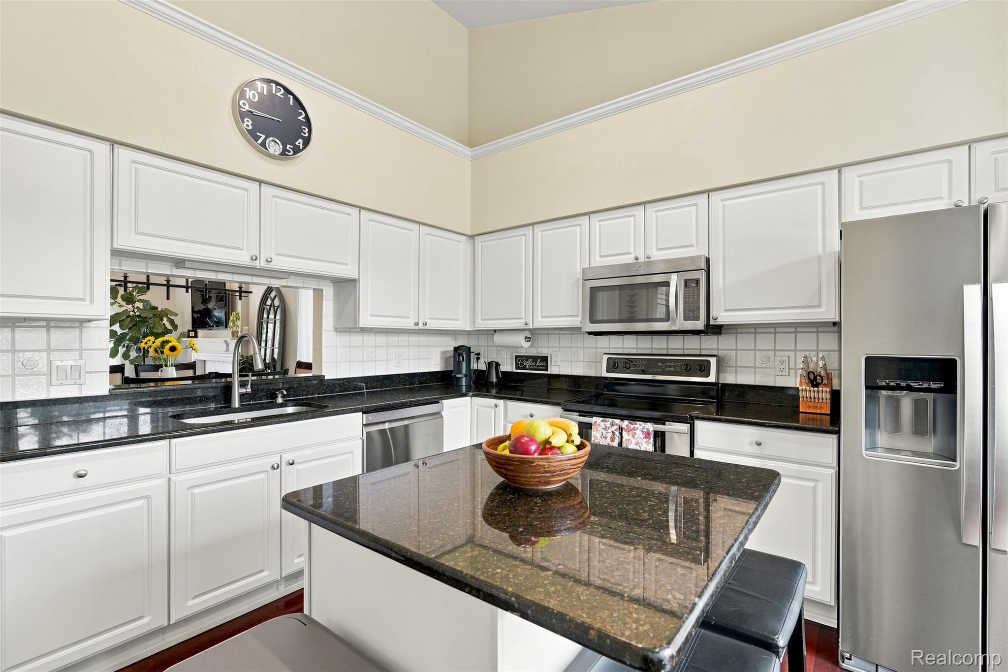 1385 Copper Circle Property Photo 20