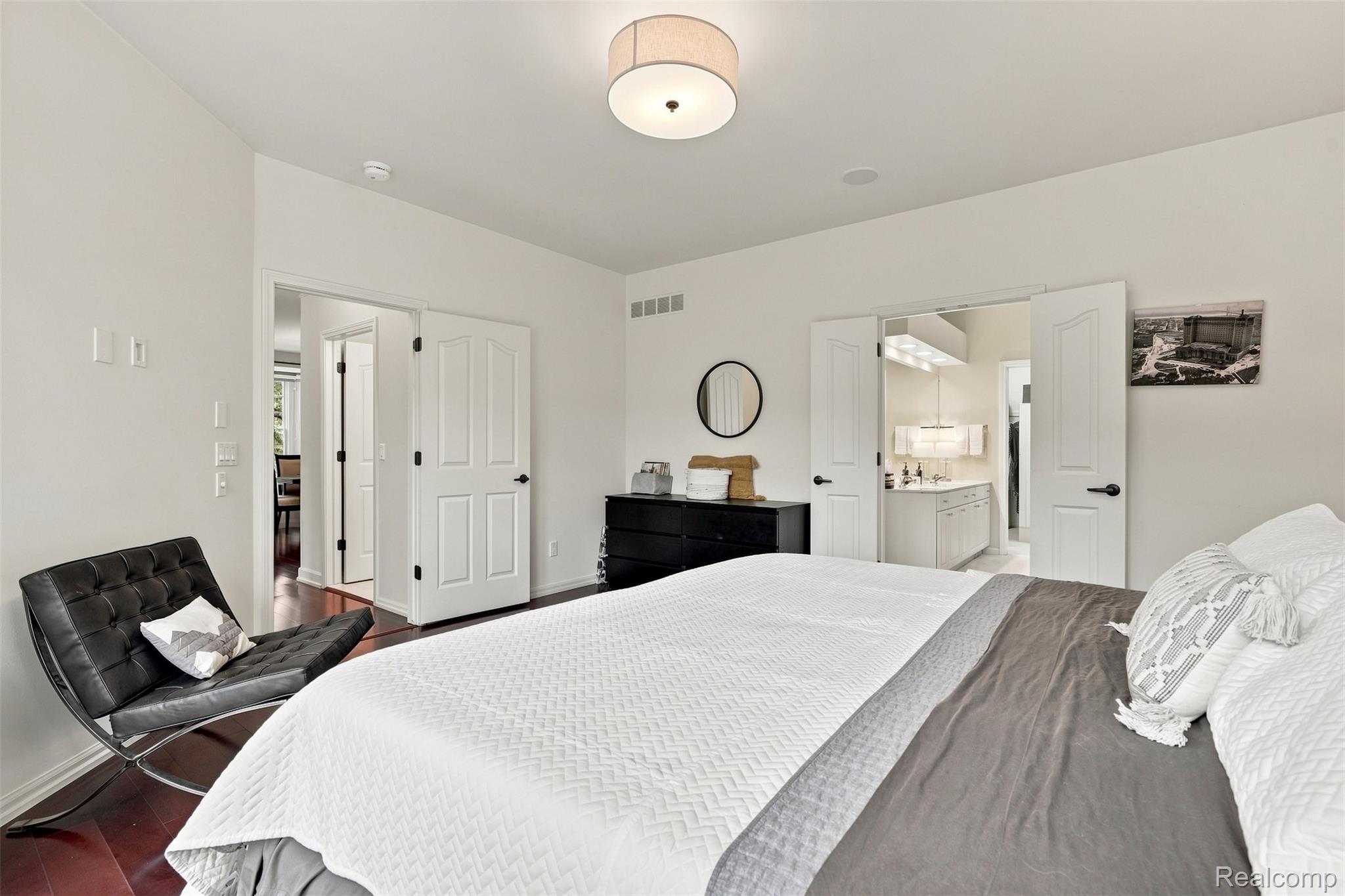 1385 Copper Circle Property Photo 31