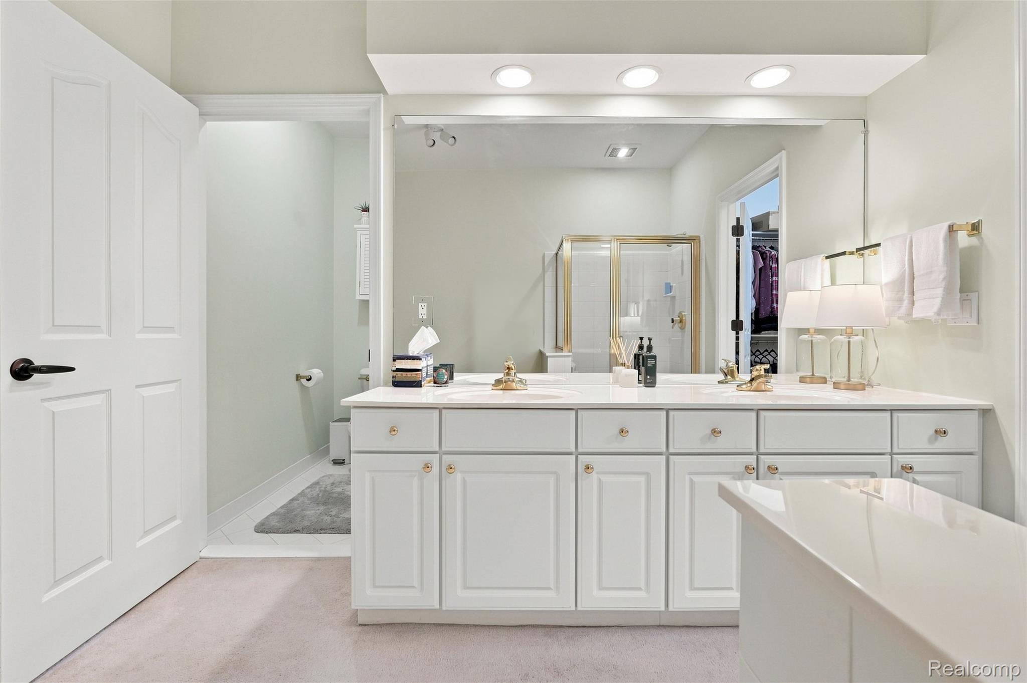 1385 Copper Circle Property Photo 34
