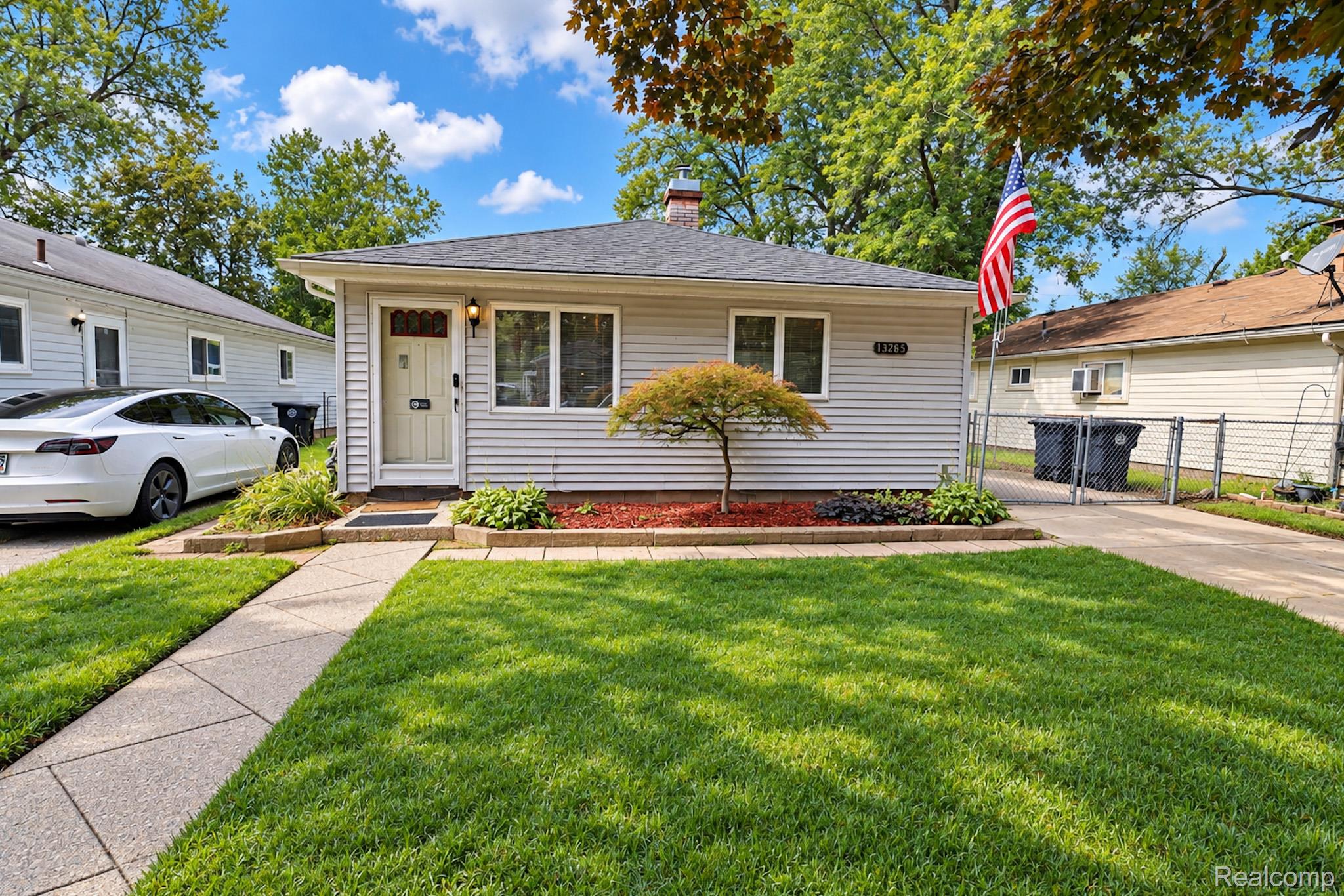 18285 Deering Street Property Photo 1