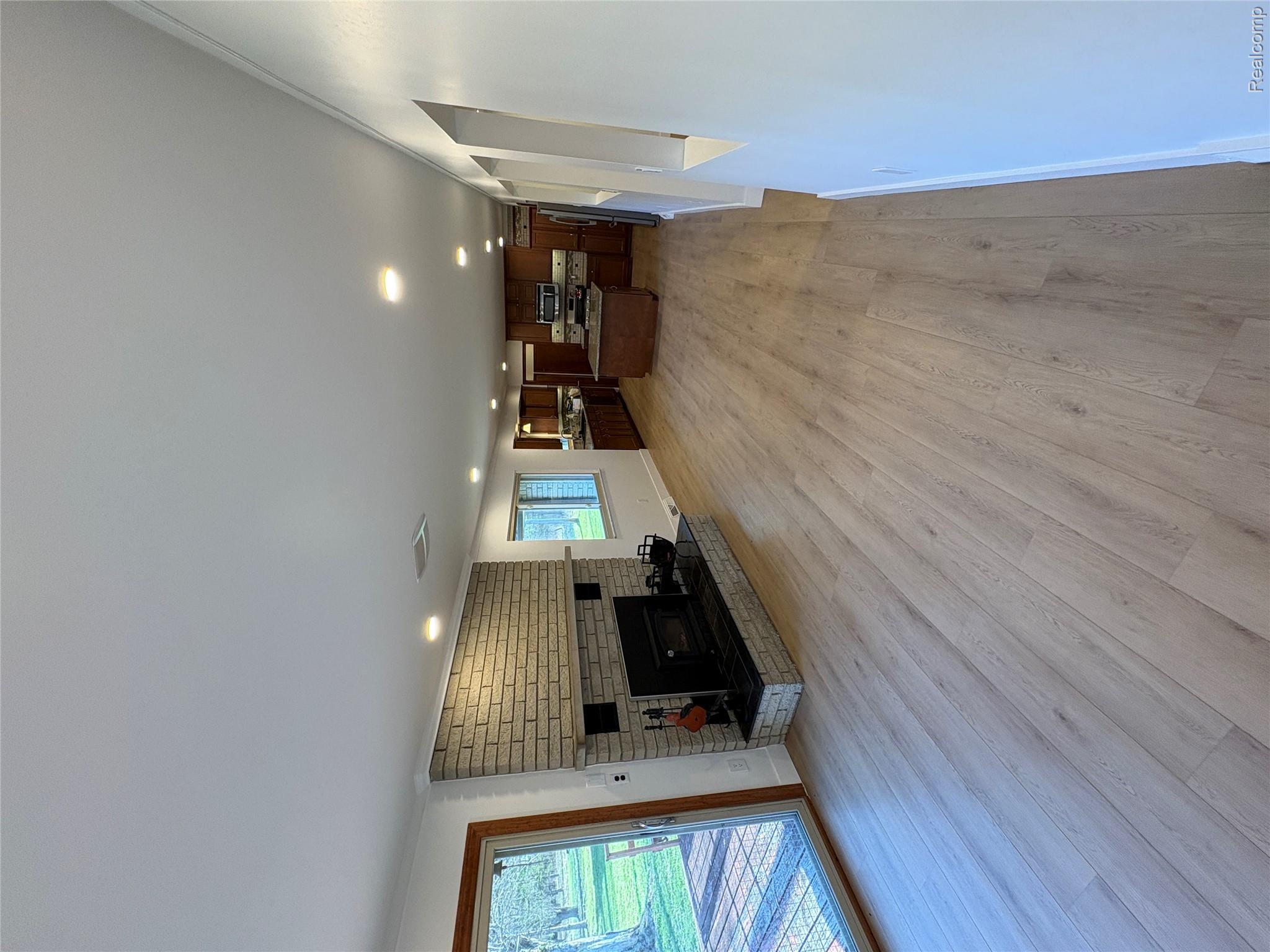 11779 Dunn Road Property Photo 18
