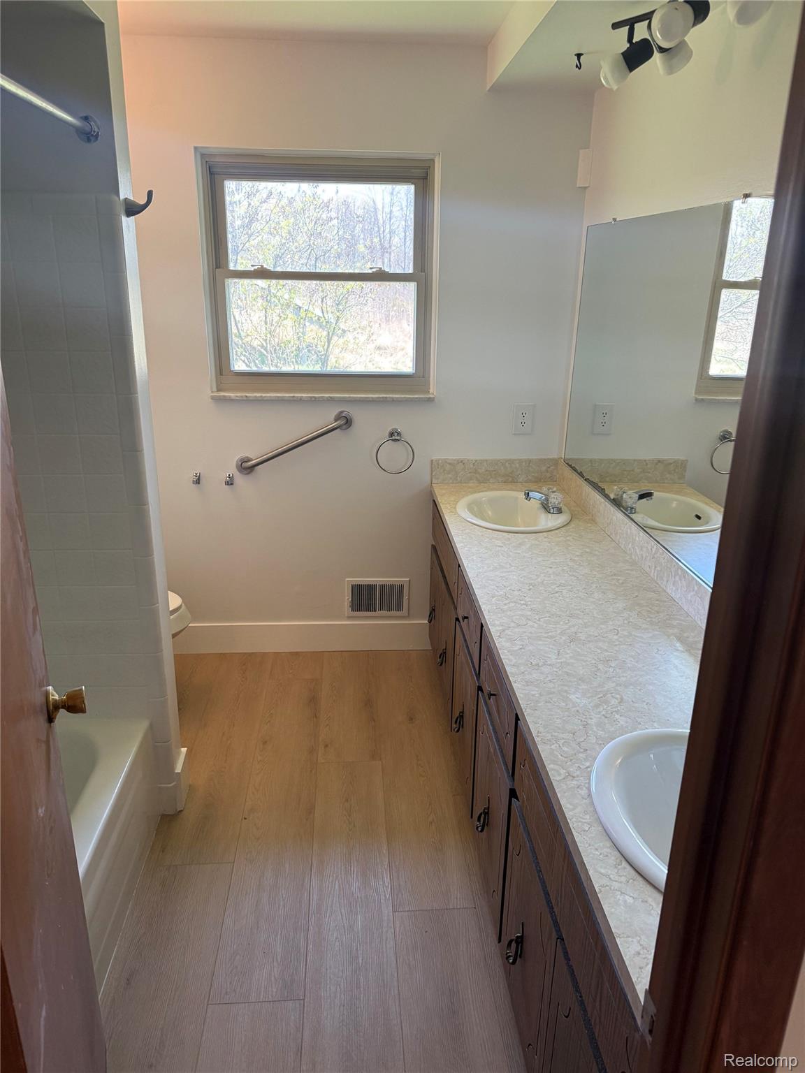 11779 Dunn Road Property Photo 26