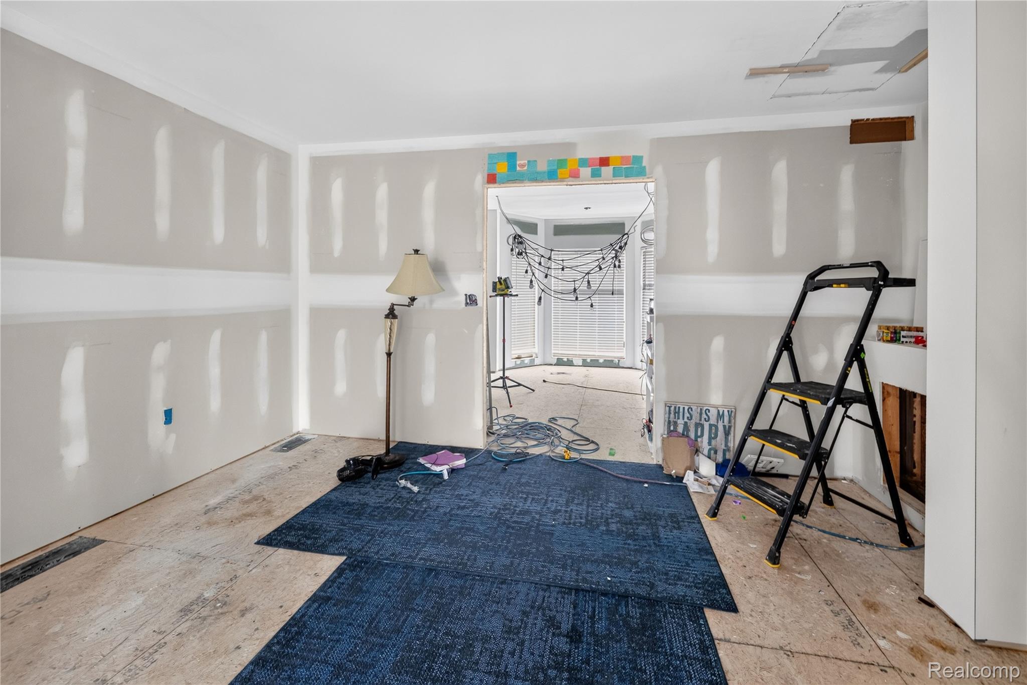 9166 Lantern Way Property Photo 16