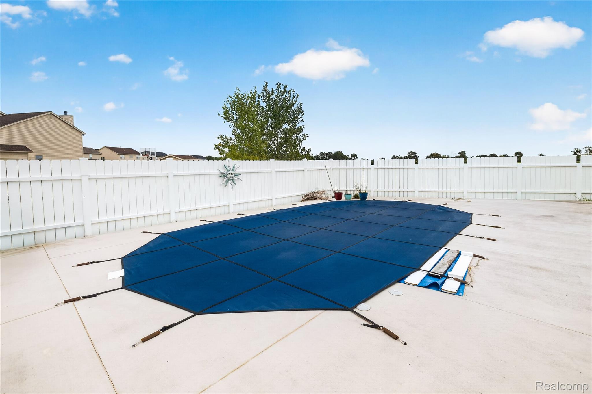 9166 Lantern Way Property Photo 27