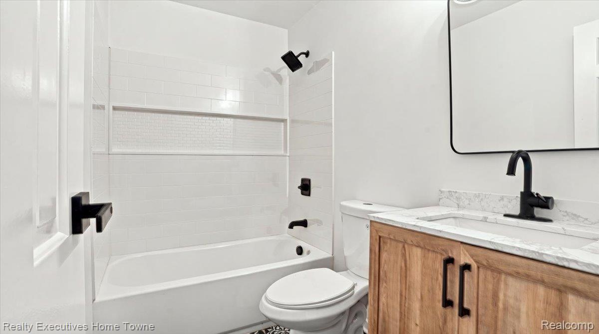 2302 17th Avenue Property Photo 24