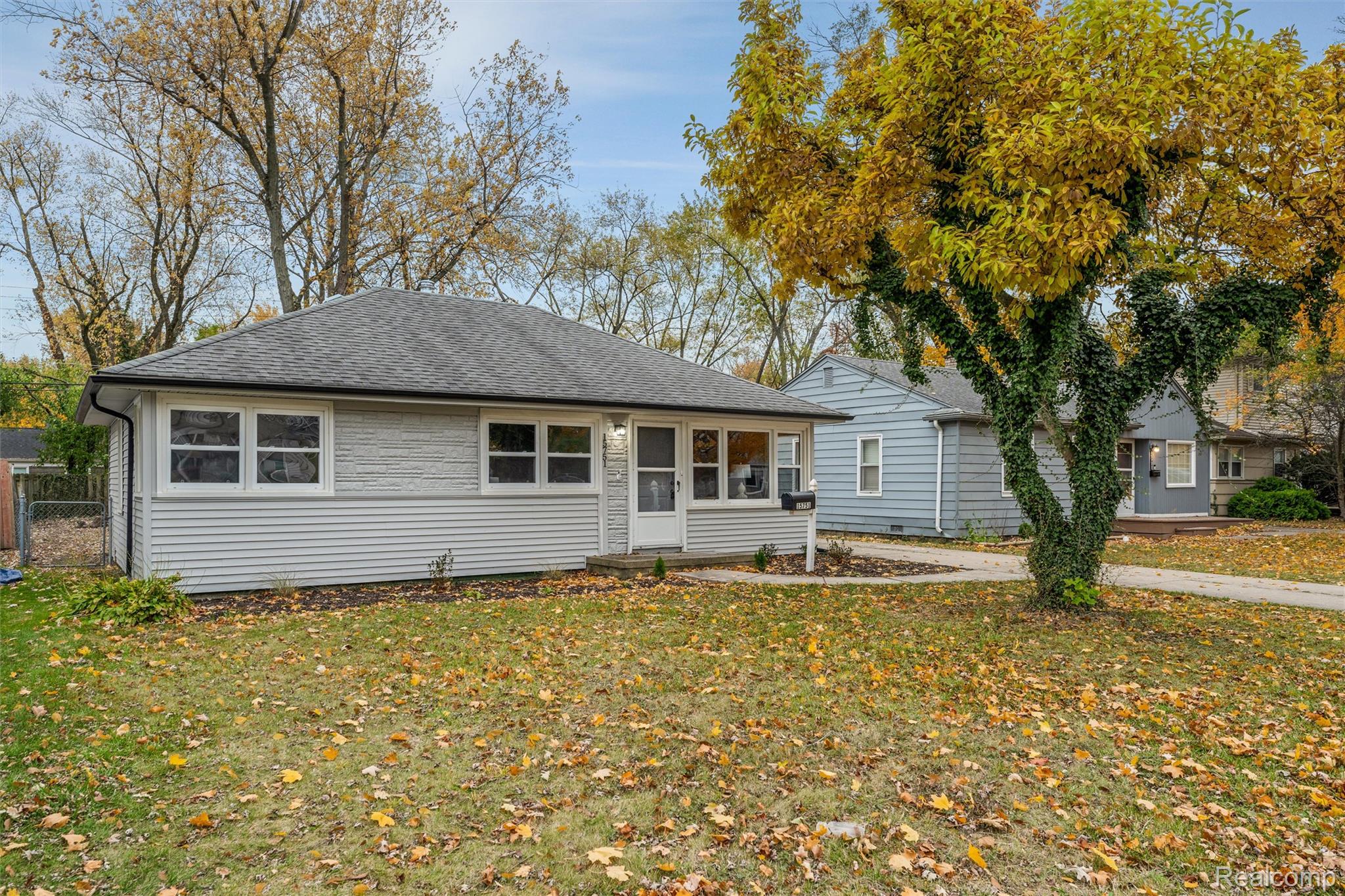 15751 W 14 Mile Road Property Photo 25