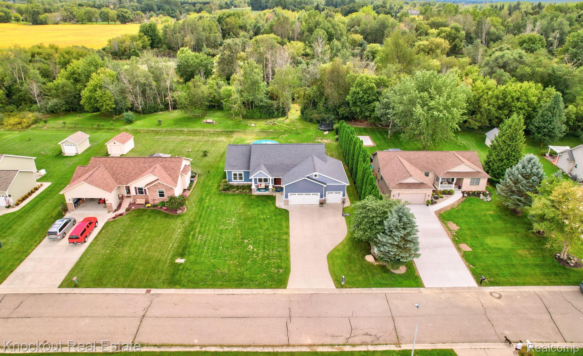 10180 Deere Drive Property Photo 48