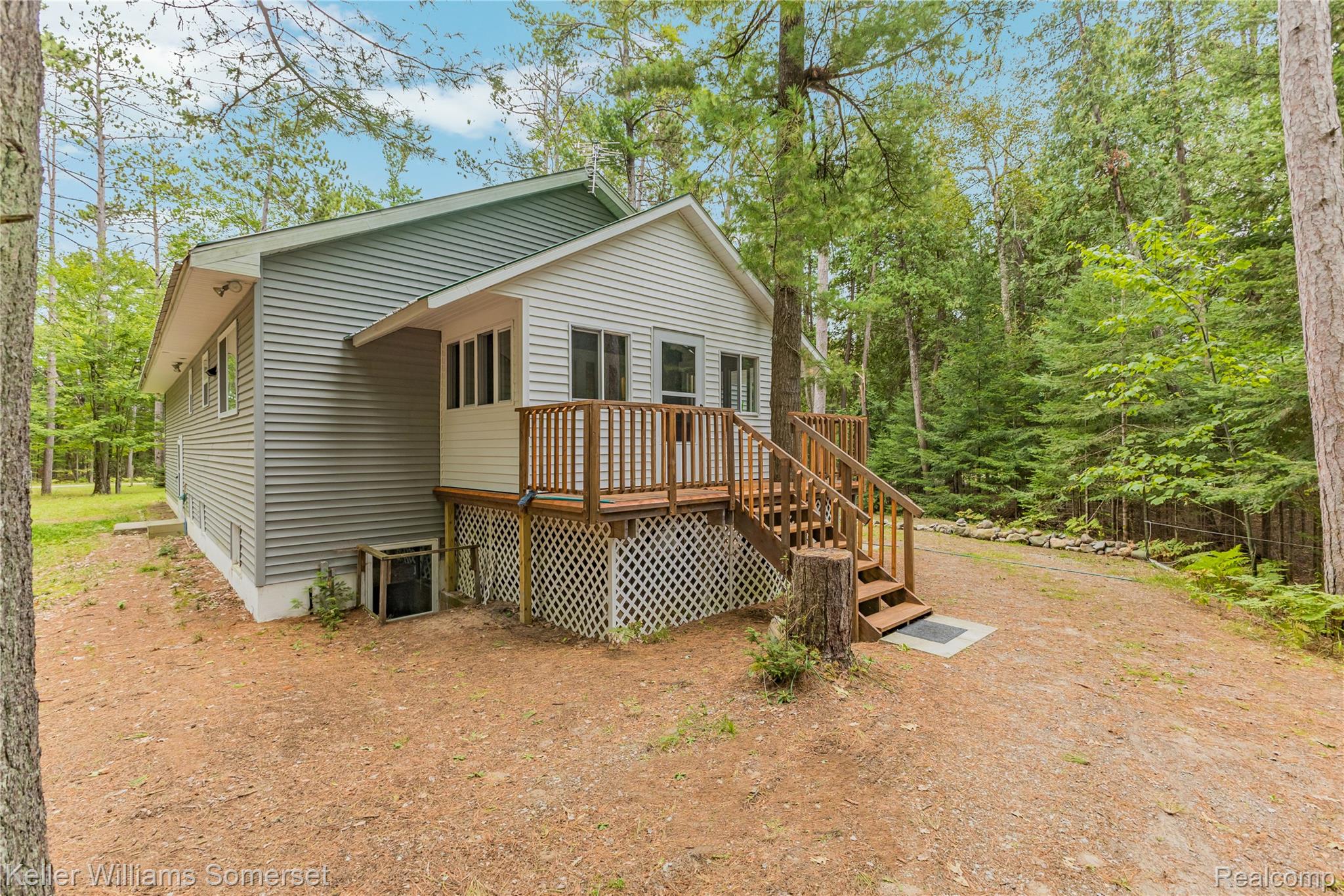 4664 Huron Beach Road Property Photo 3