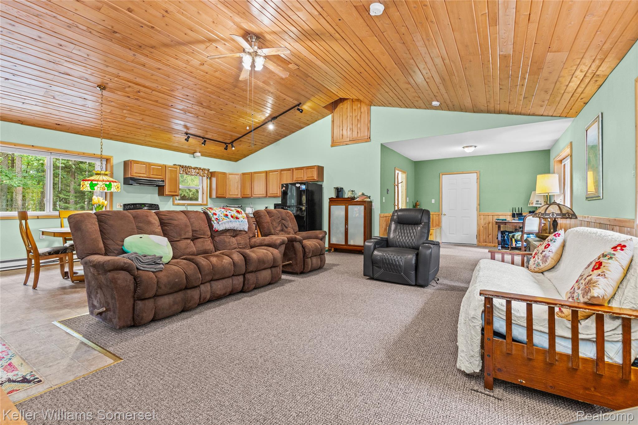 4664 Huron Beach Road Property Photo 10