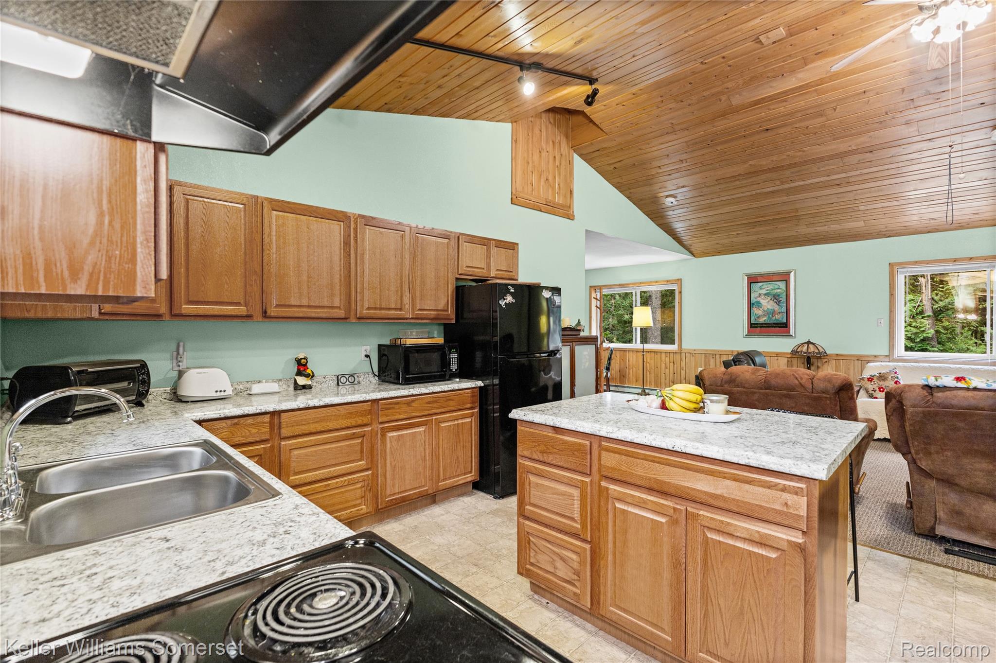 4664 Huron Beach Road Property Photo 22