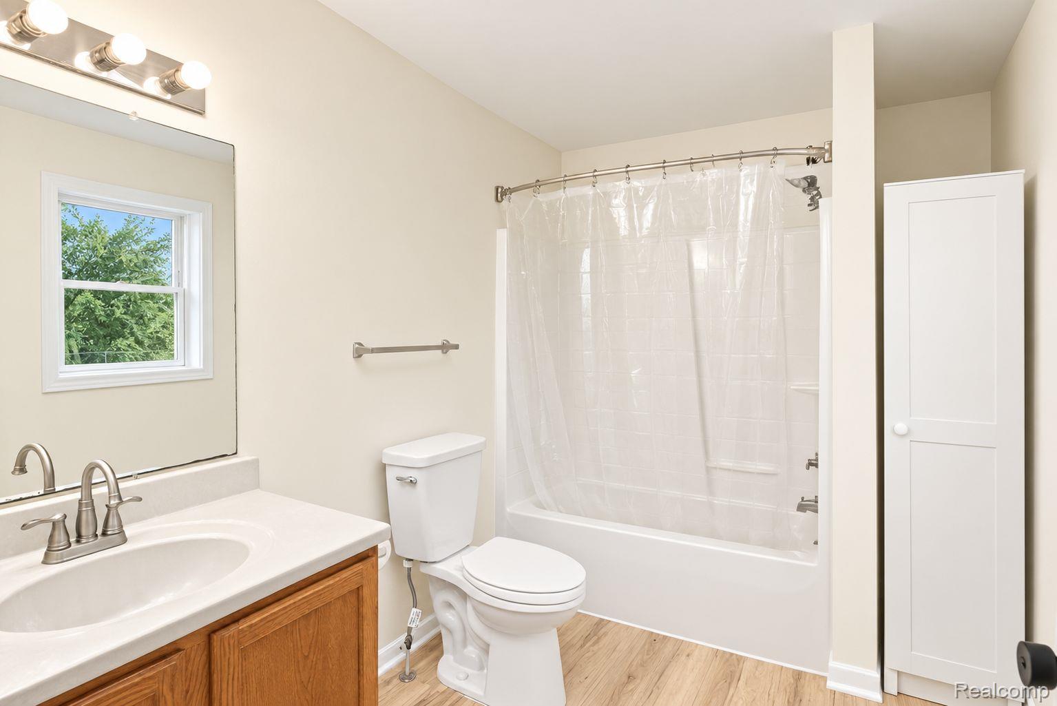 7870 Ormond Road Property Photo 14