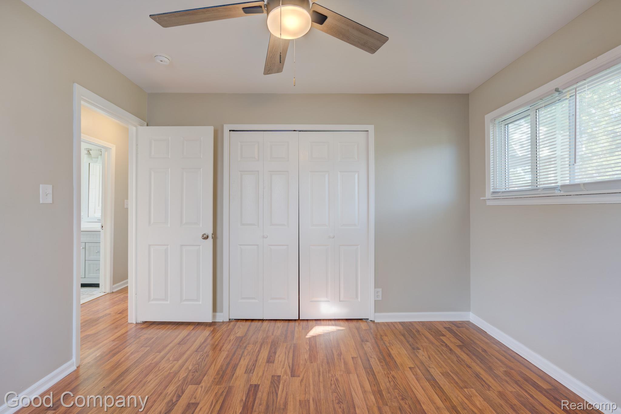 38 E Rowland Avenue Property Photo 15