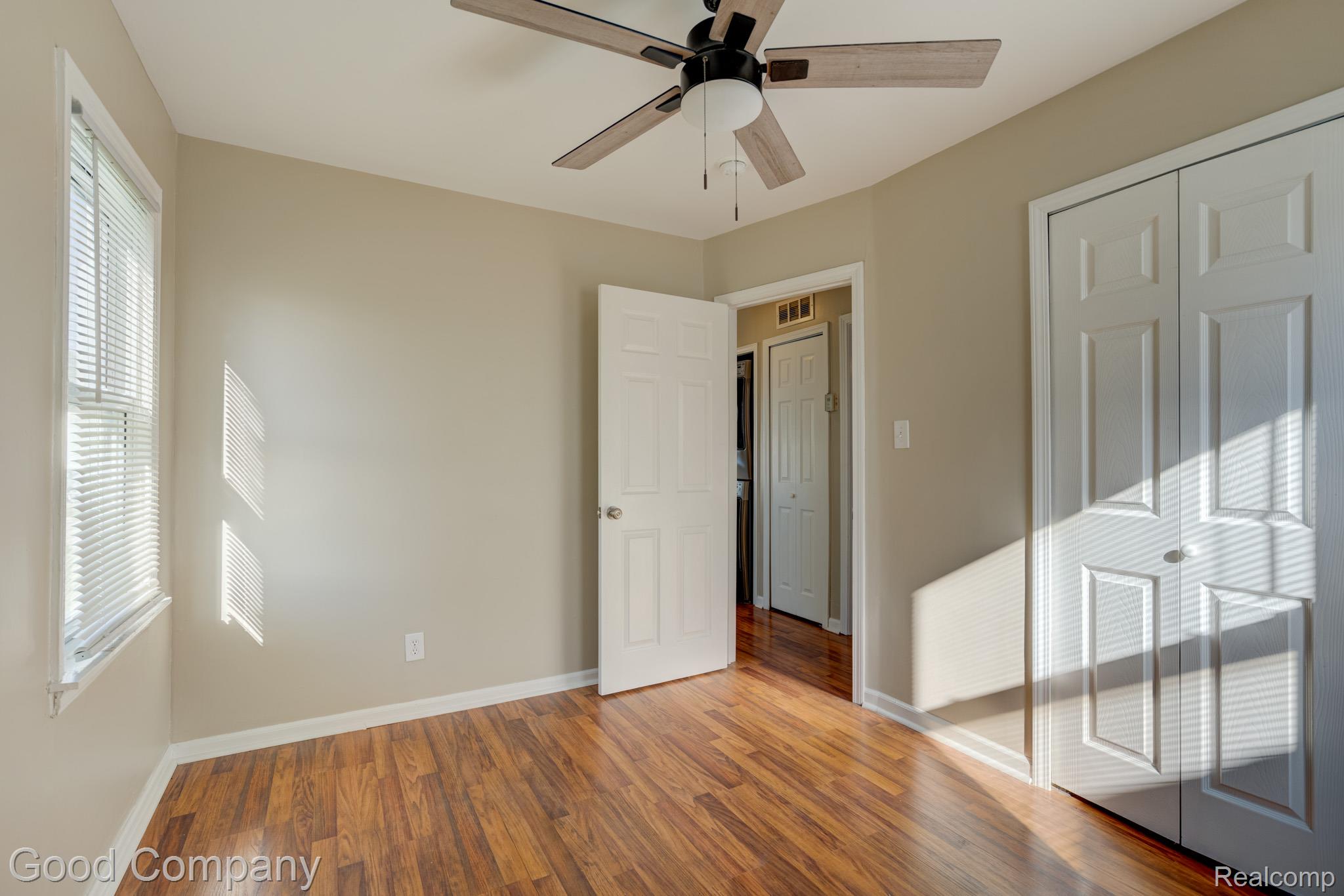 38 E Rowland Avenue Property Photo 18