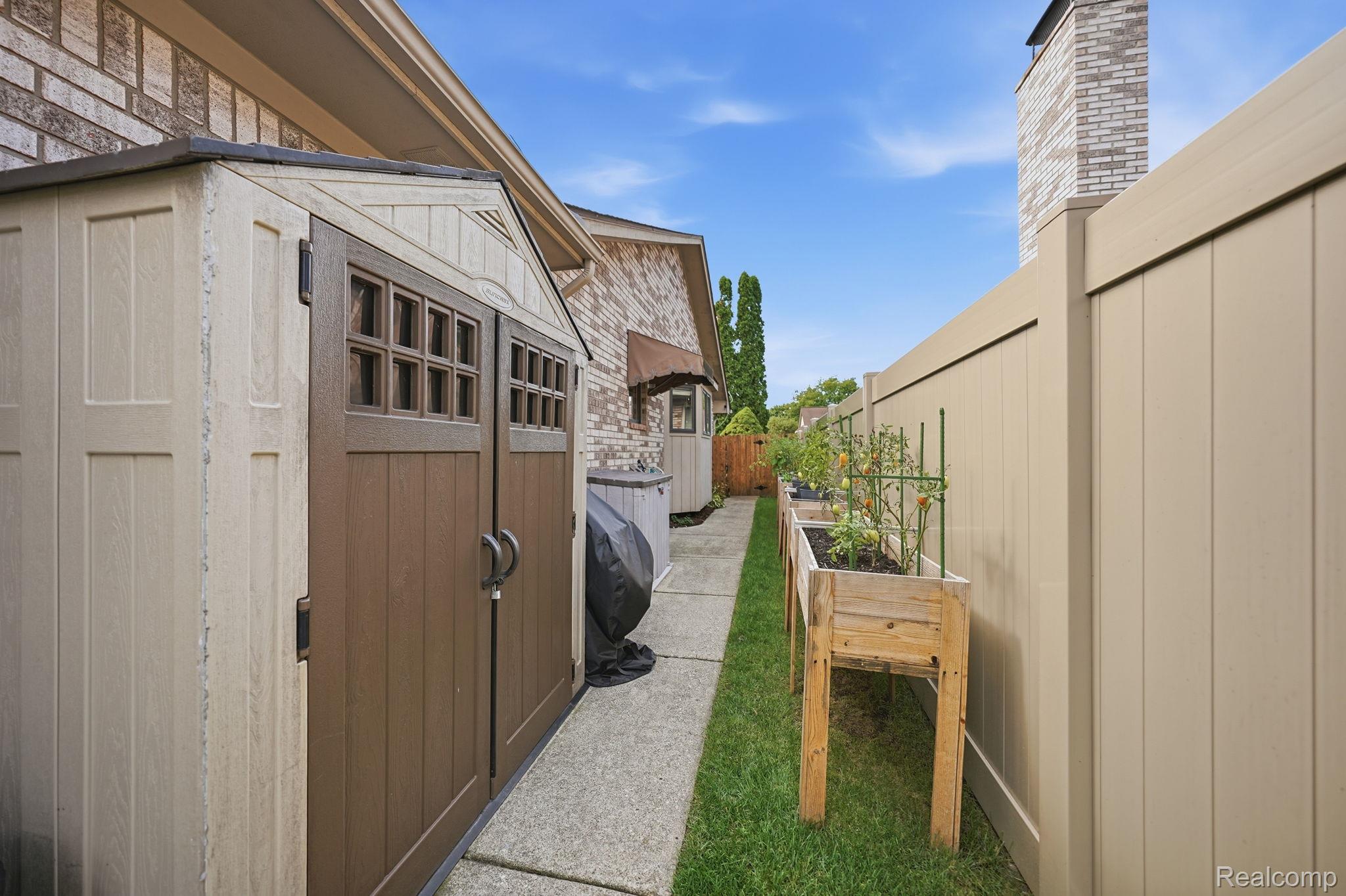 43459 Devin Drive Property Photo 47