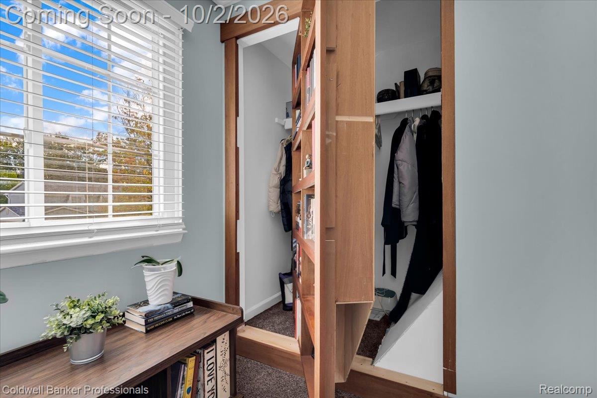 454 Queens Way Property Photo 25