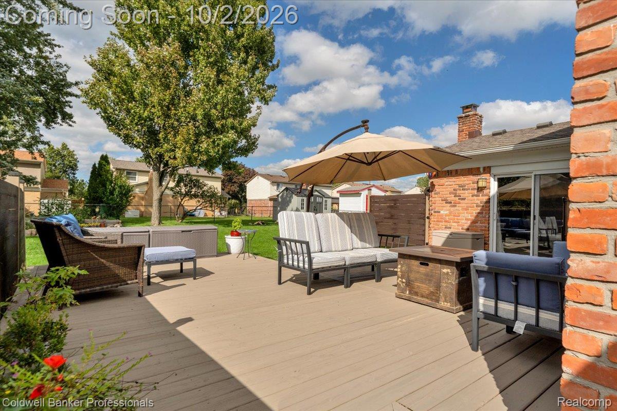 454 Queens Way Property Photo 37
