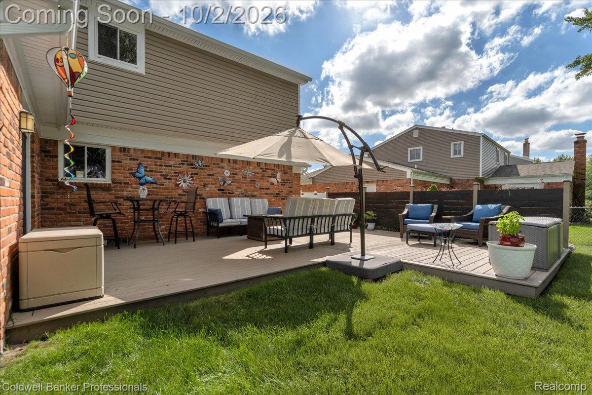 454 Queens Way Property Photo 38