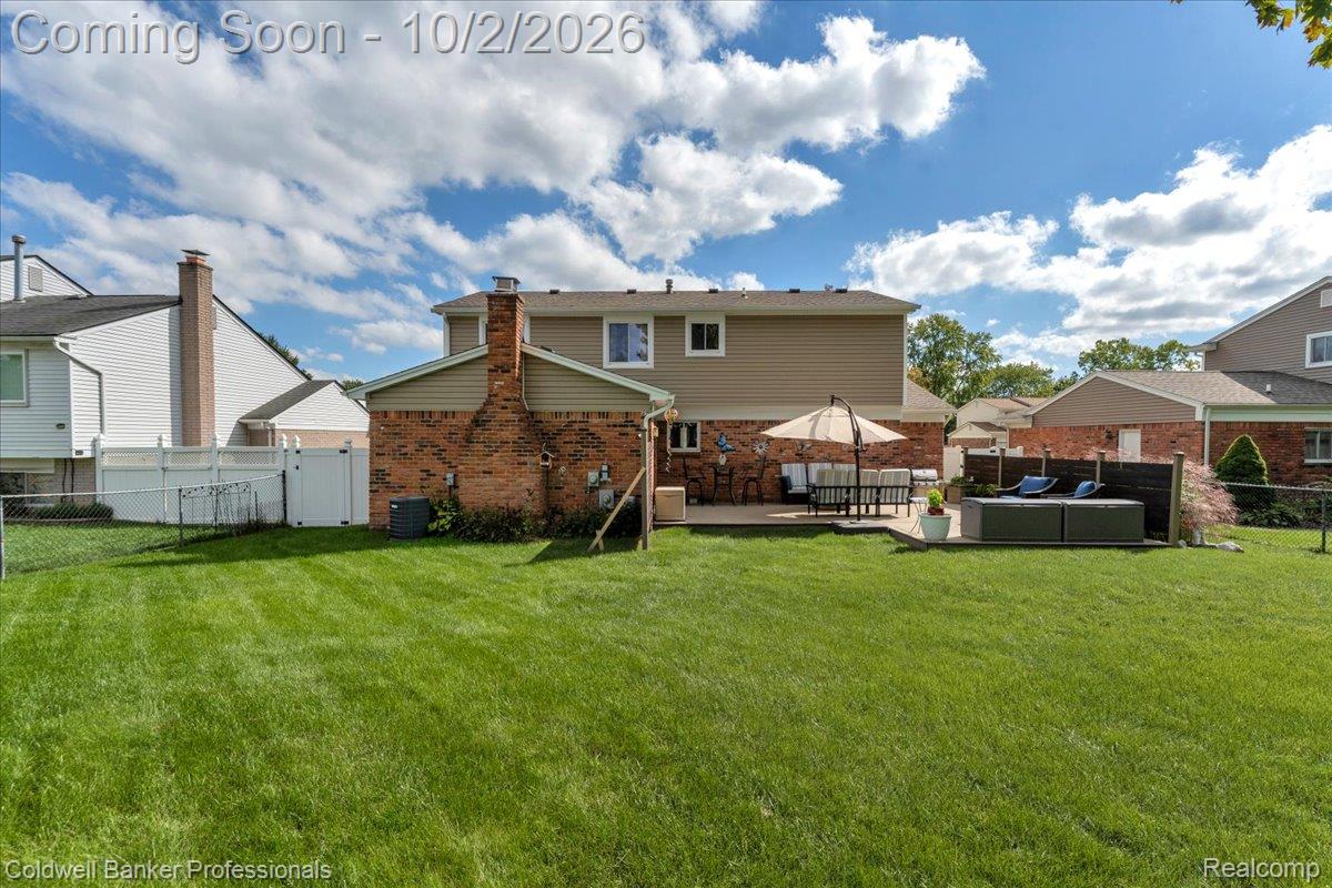 454 Queens Way Property Photo 39