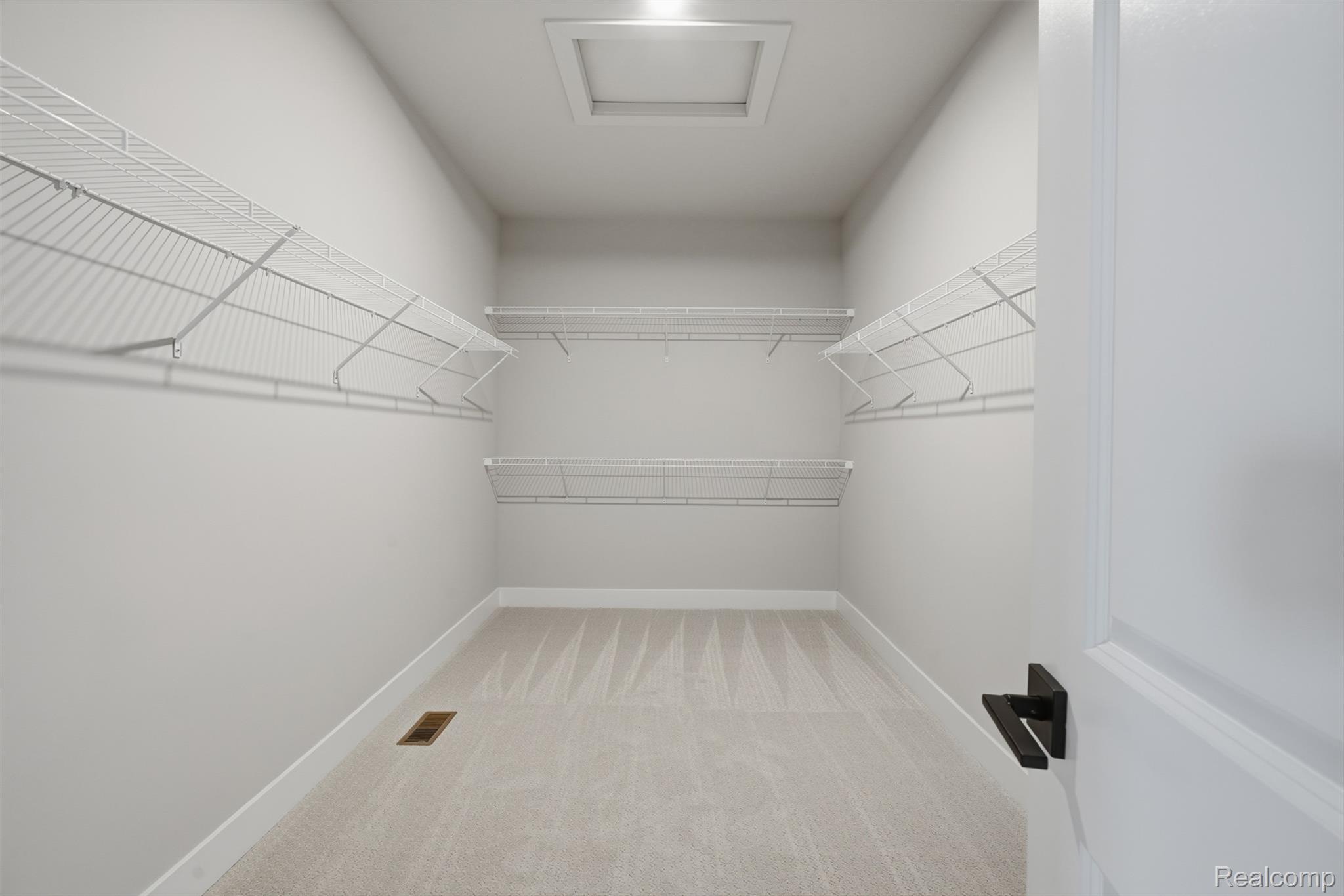 2417 Provencal Drive Property Photo 26