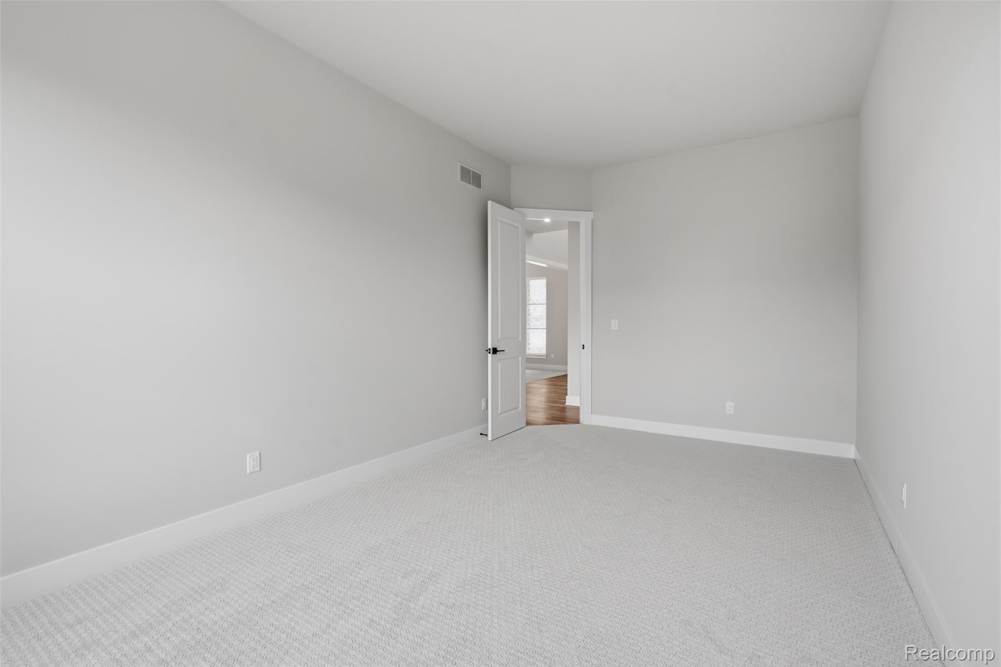 2417 Provencal Drive Property Photo 31