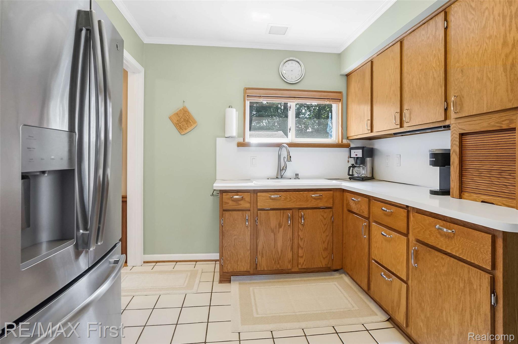 1103 W Webster Road Property Photo 19