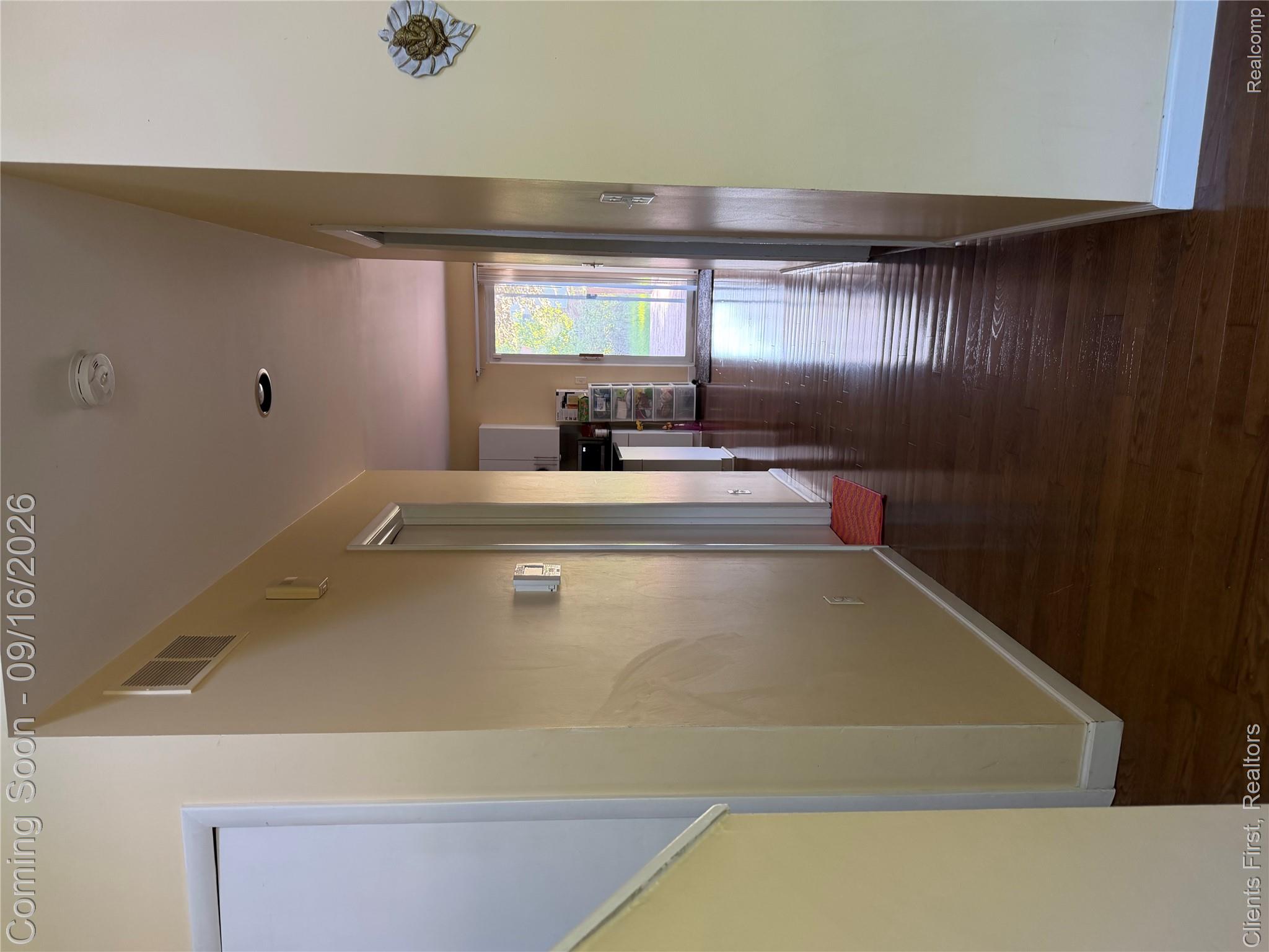 24519 Willowbrook Property Photo 6