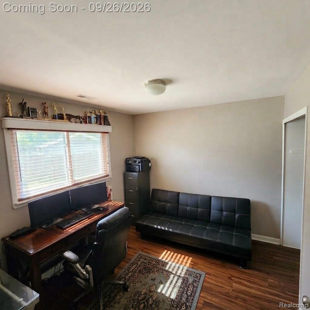26552 Dartmouth Street Property Photo 13