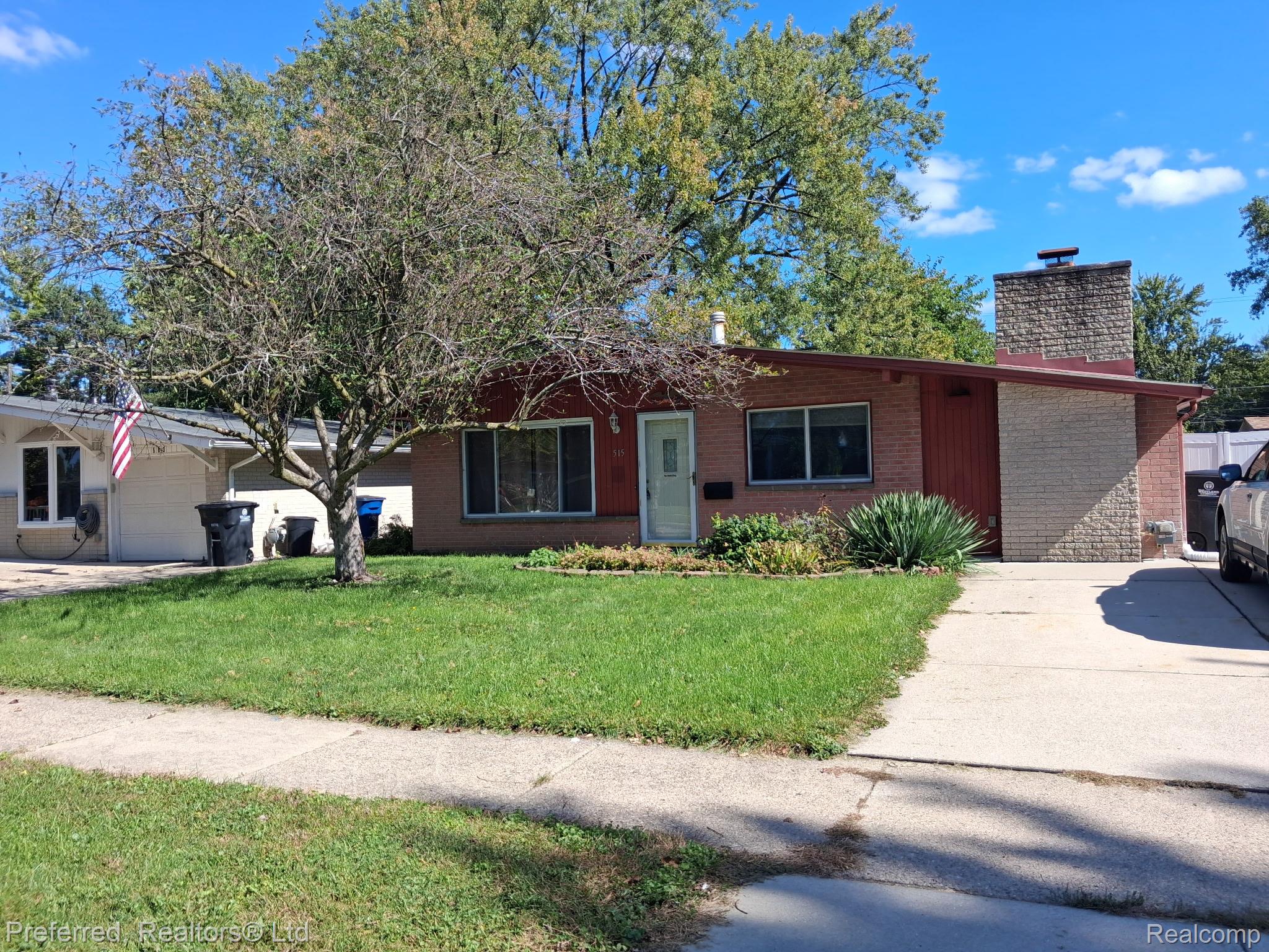 515 Forest Street Property Photo 1