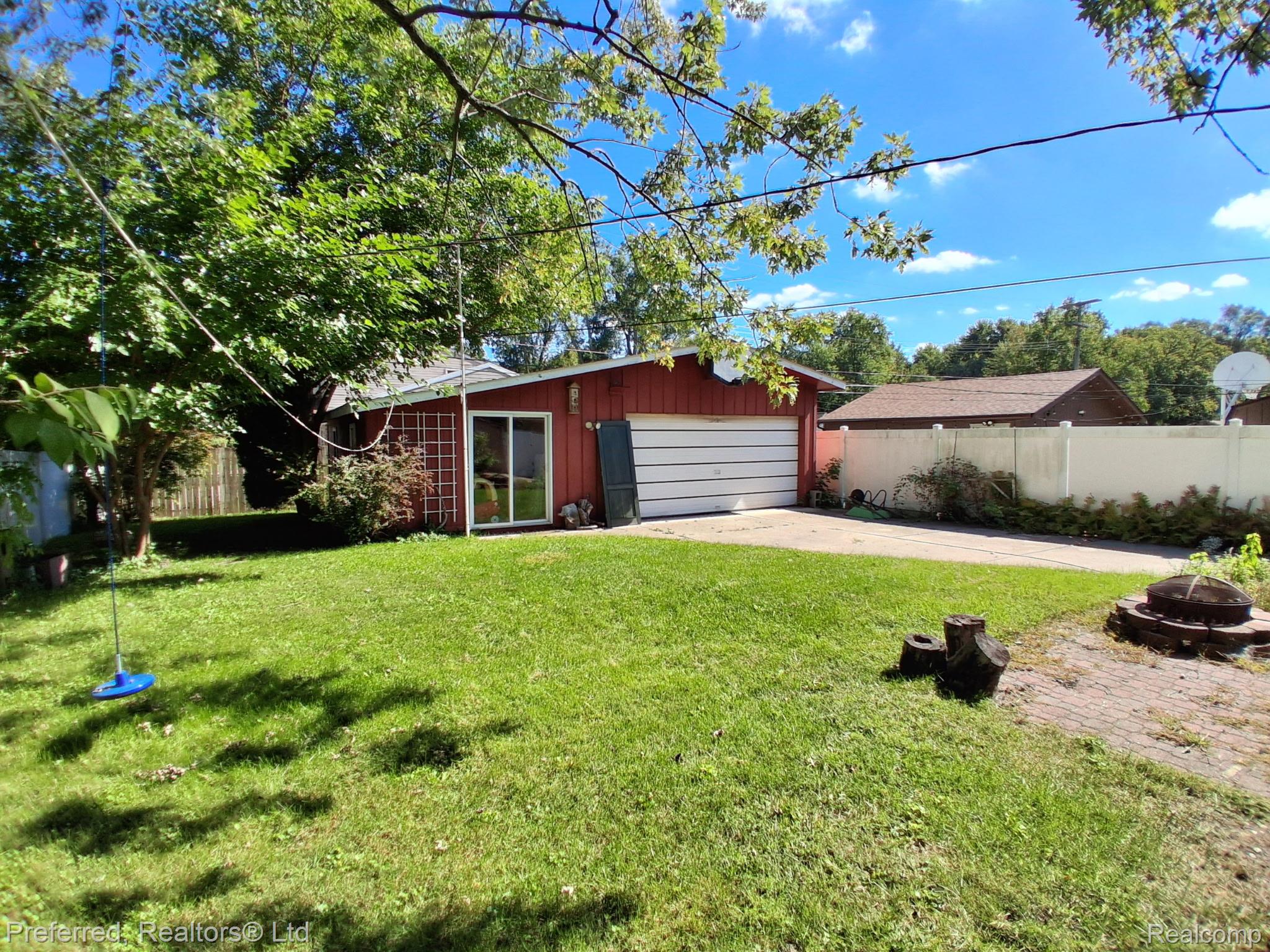 515 Forest Street Property Photo 26
