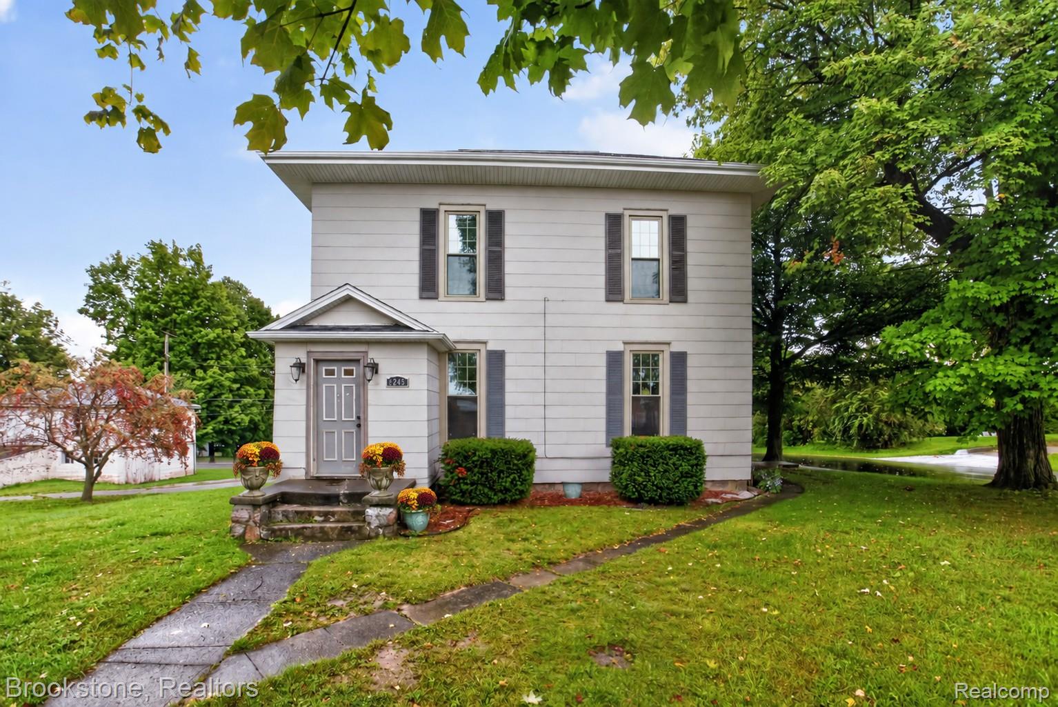 6245 Fulton Street Property Photo 1