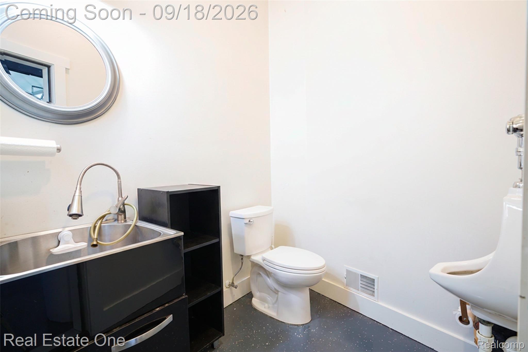 3338 Apache Trail Property Photo 46